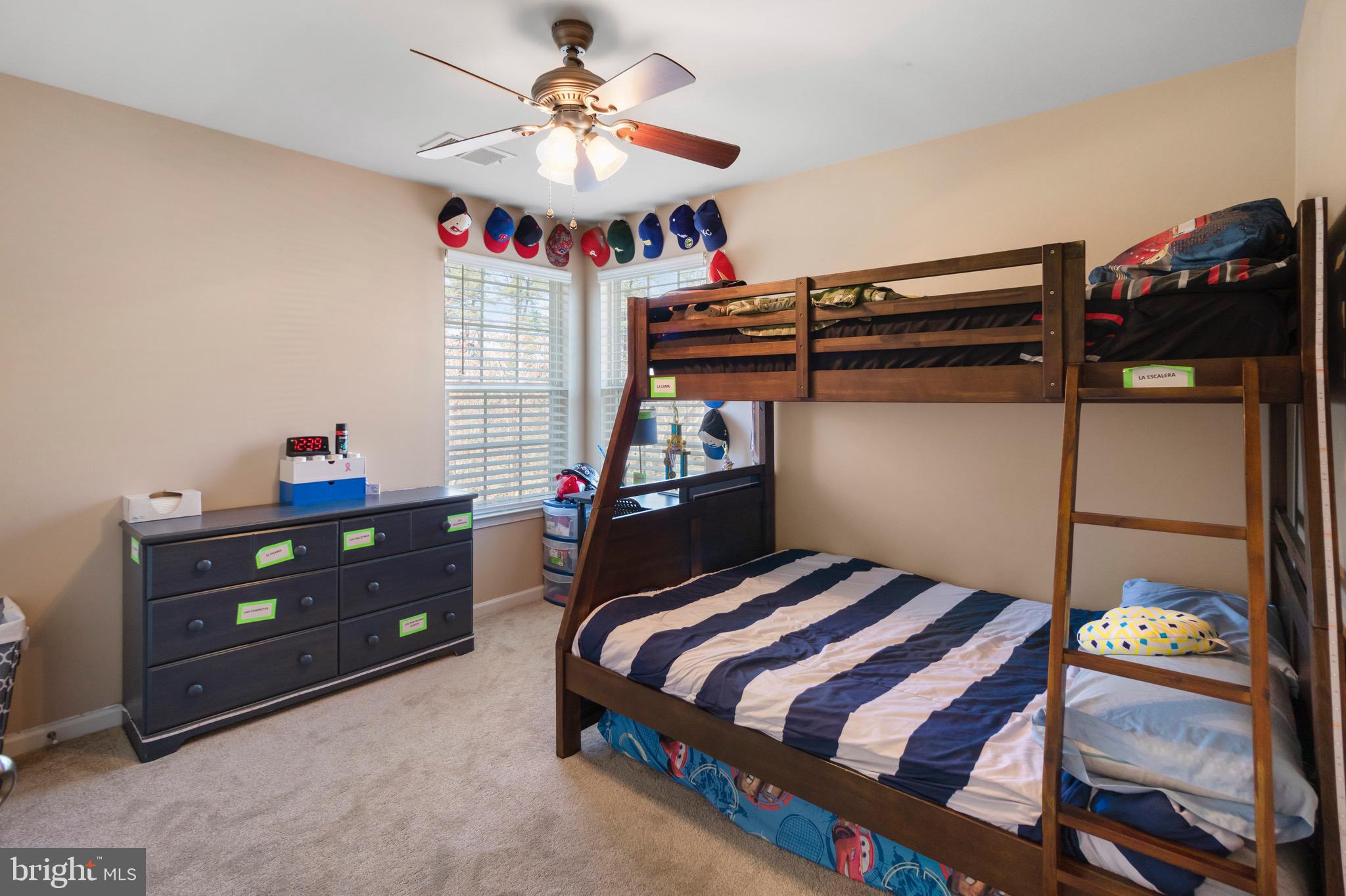 OAKLANDS - Residential