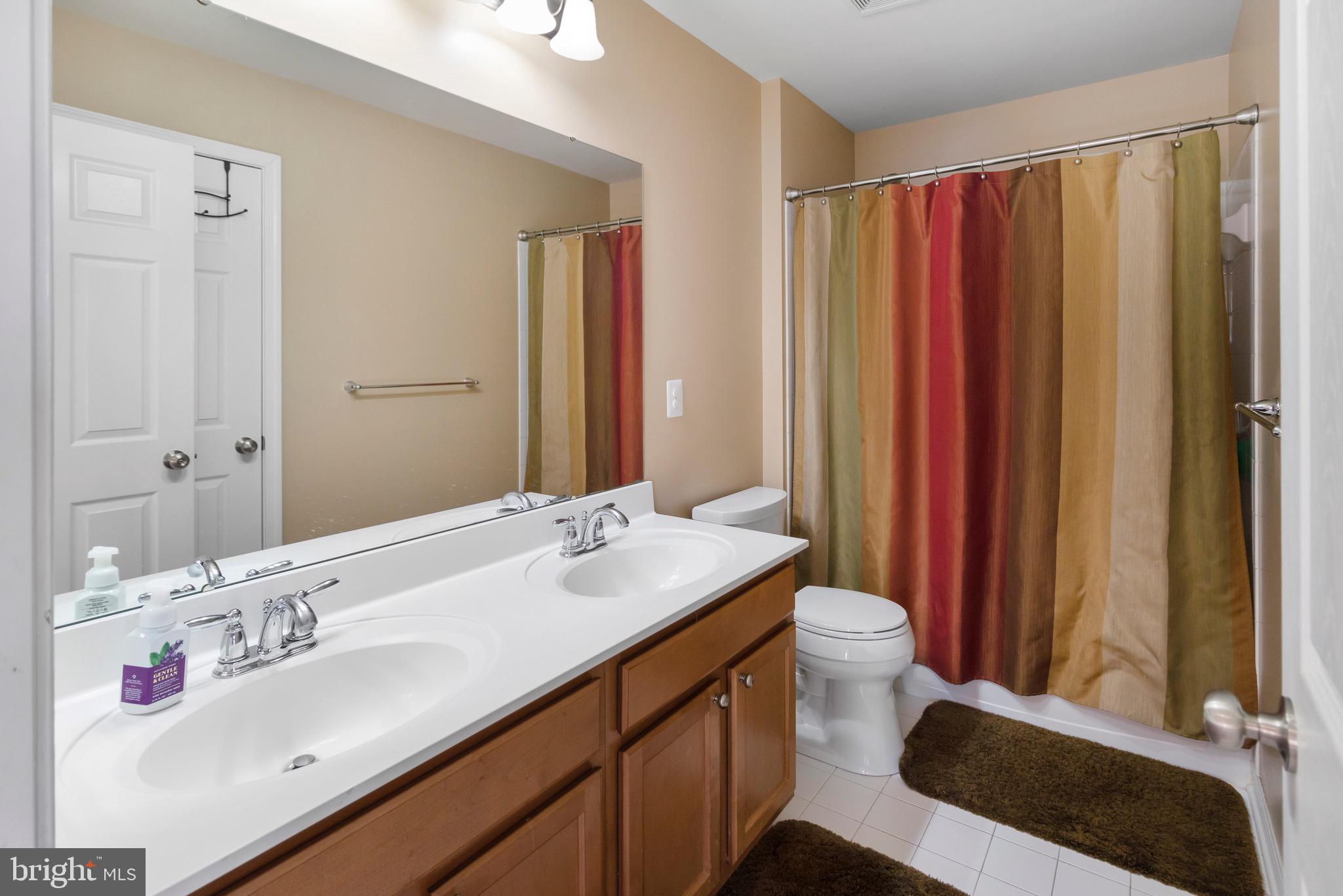 OAKLANDS - Residential