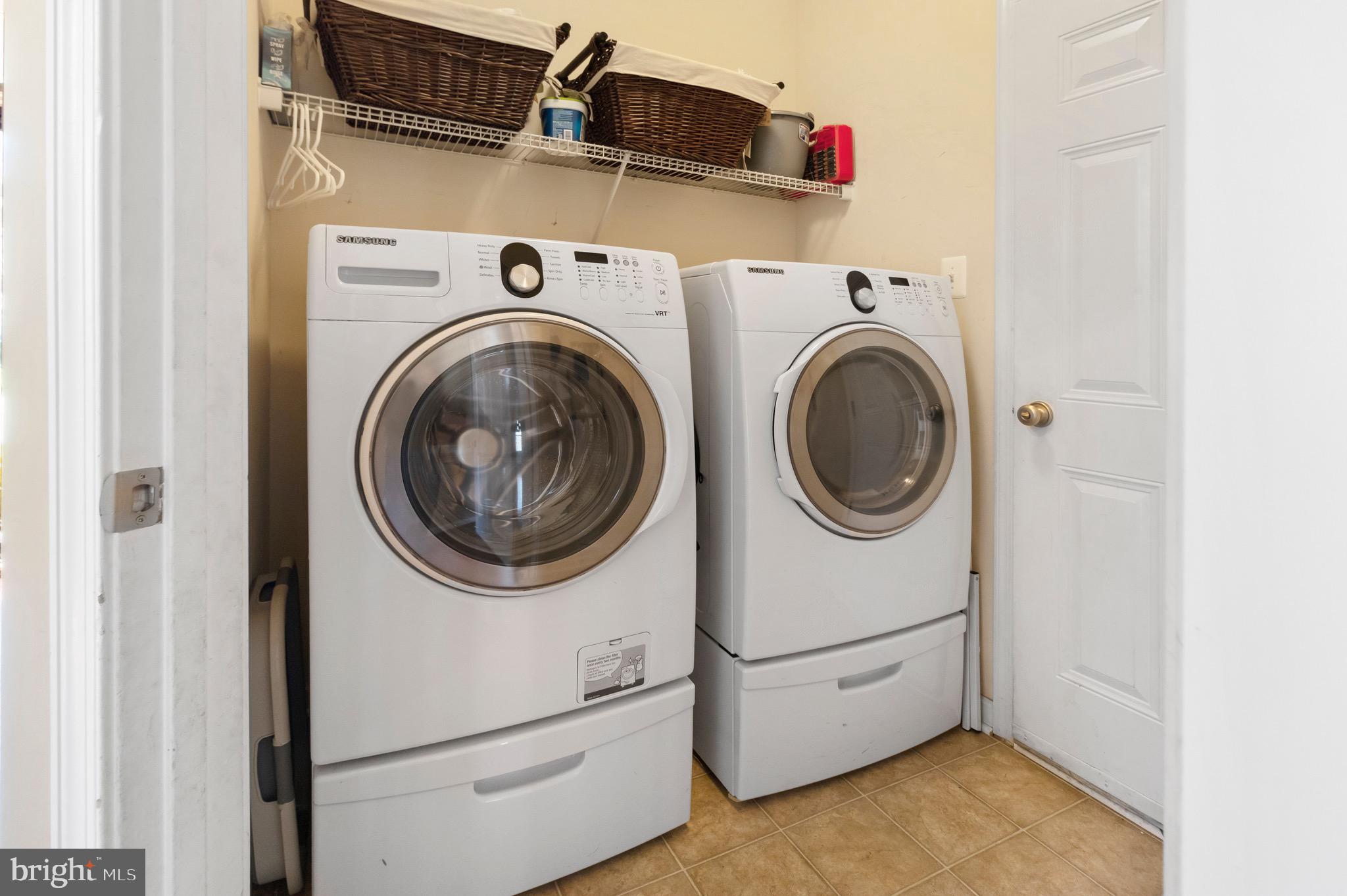 OAKLANDS - Residential