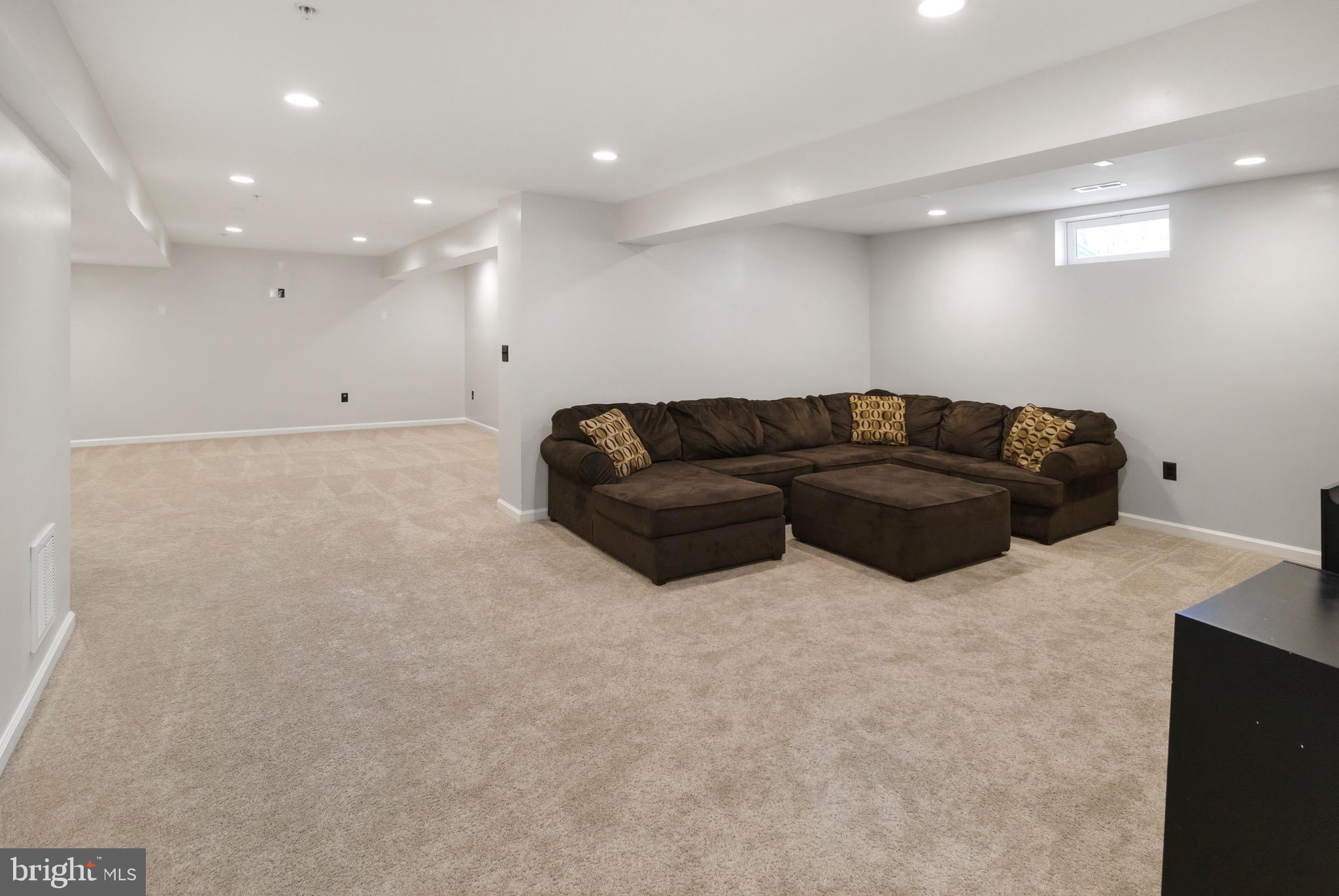 OAKLANDS - Residential