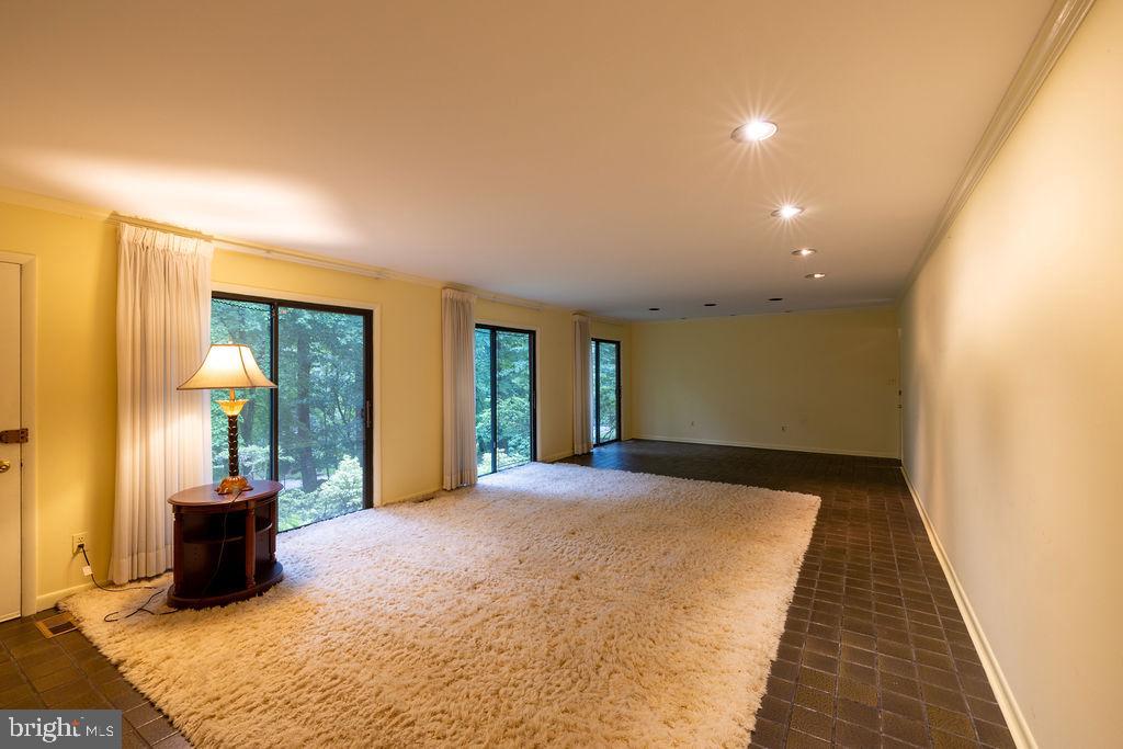 13 BRIDLEWOOD COURT