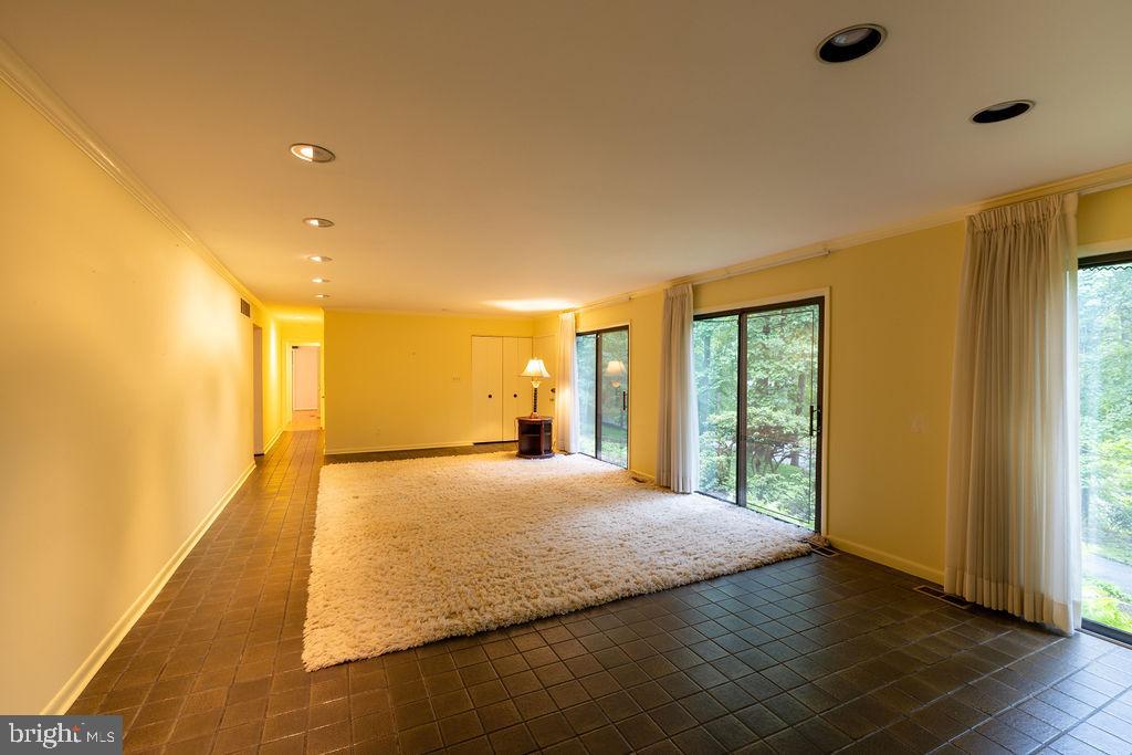 13 BRIDLEWOOD COURT