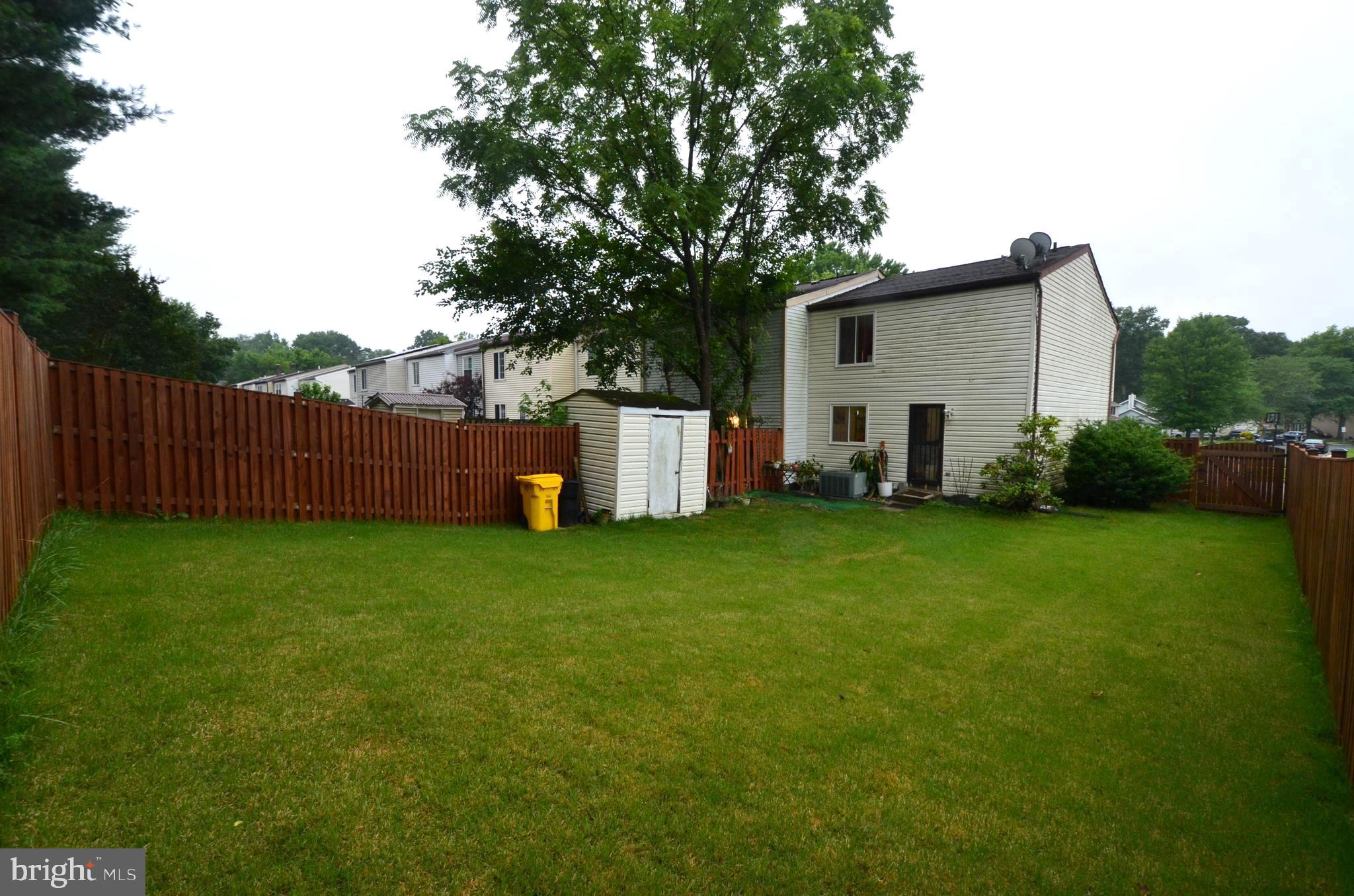 HARMANS WOODS - Residential