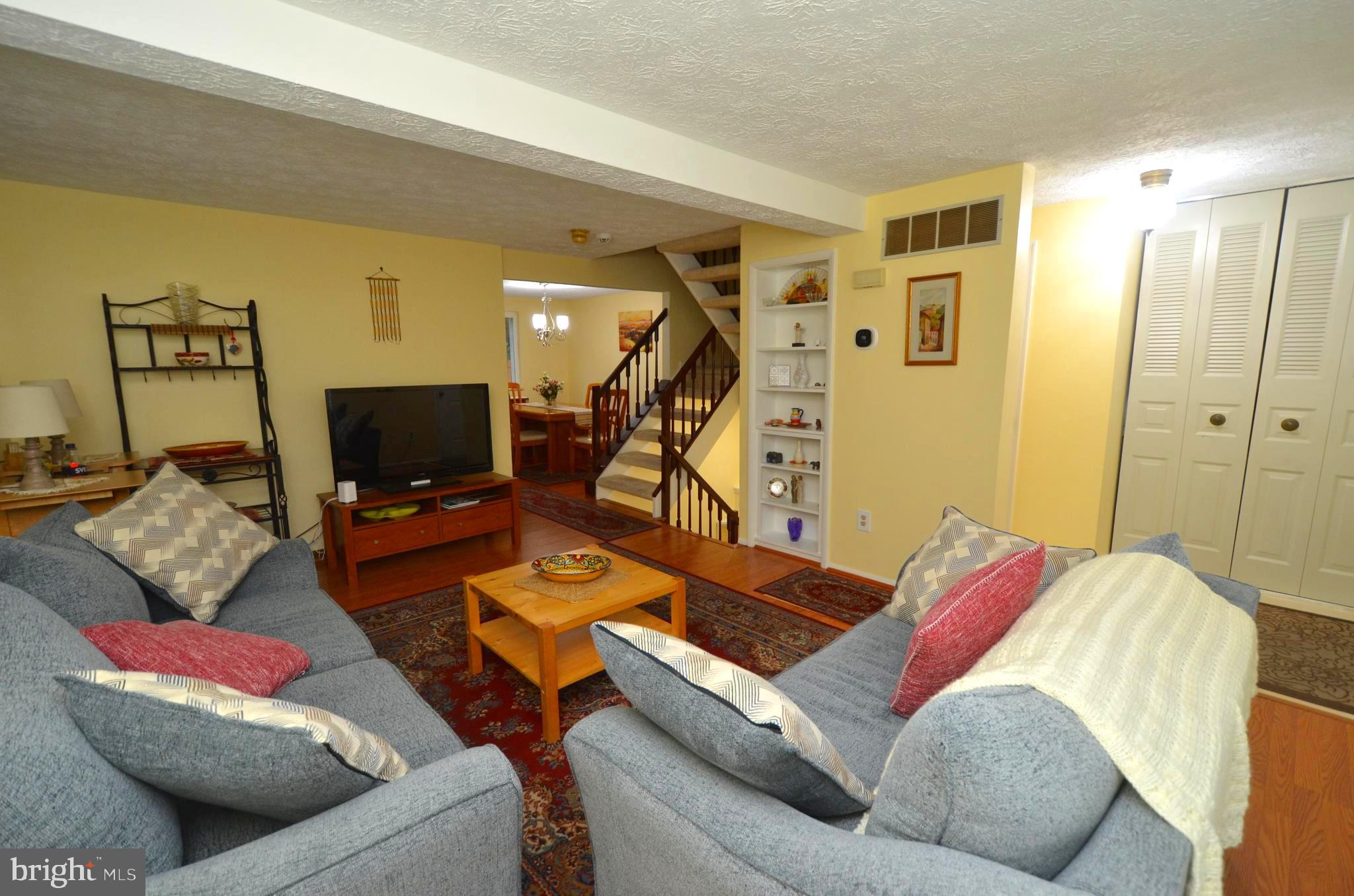 HARMANS WOODS - Residential