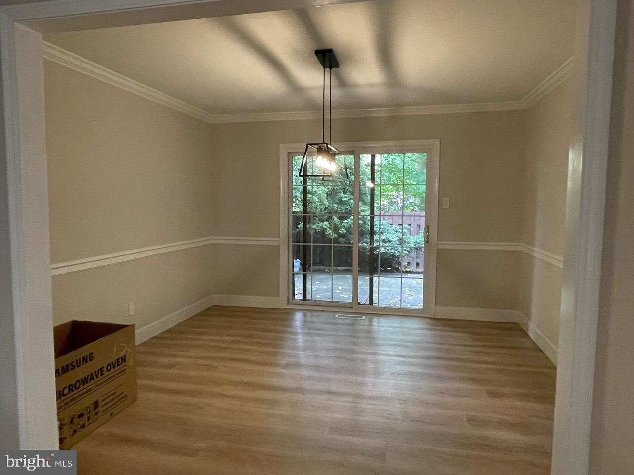 WEATHERSTONE - Residential Lease