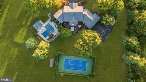 7 WOODLAND ROAD NEWTOWN PA 18940