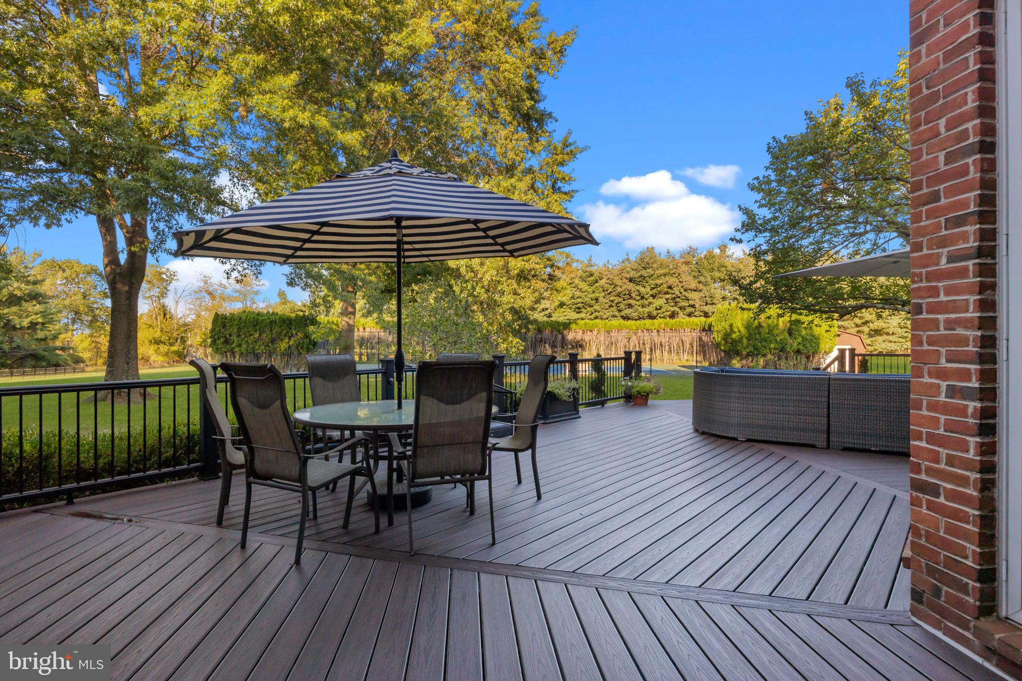 WOODLANDS - Residential