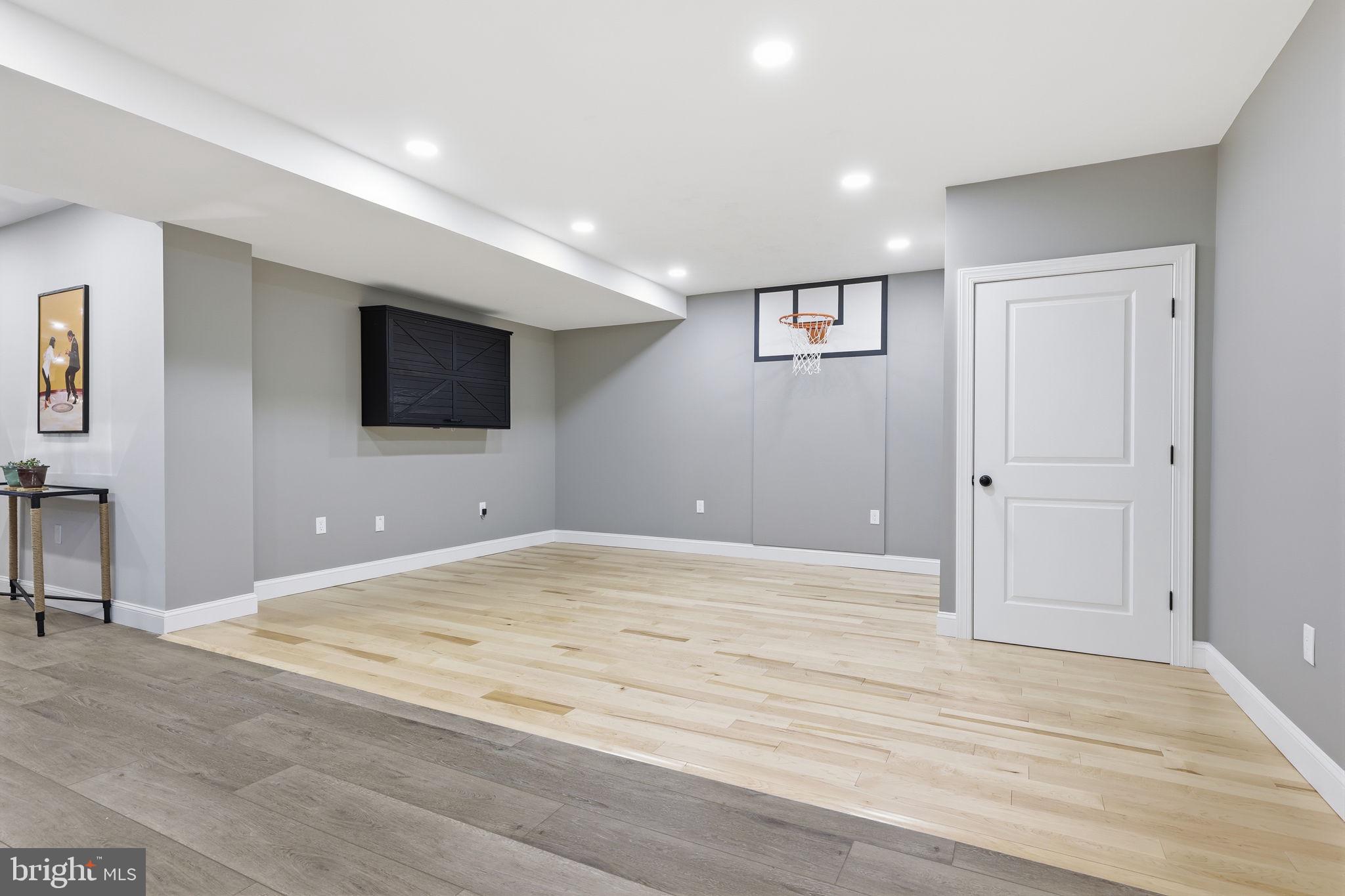 WOODLANDS - Residential