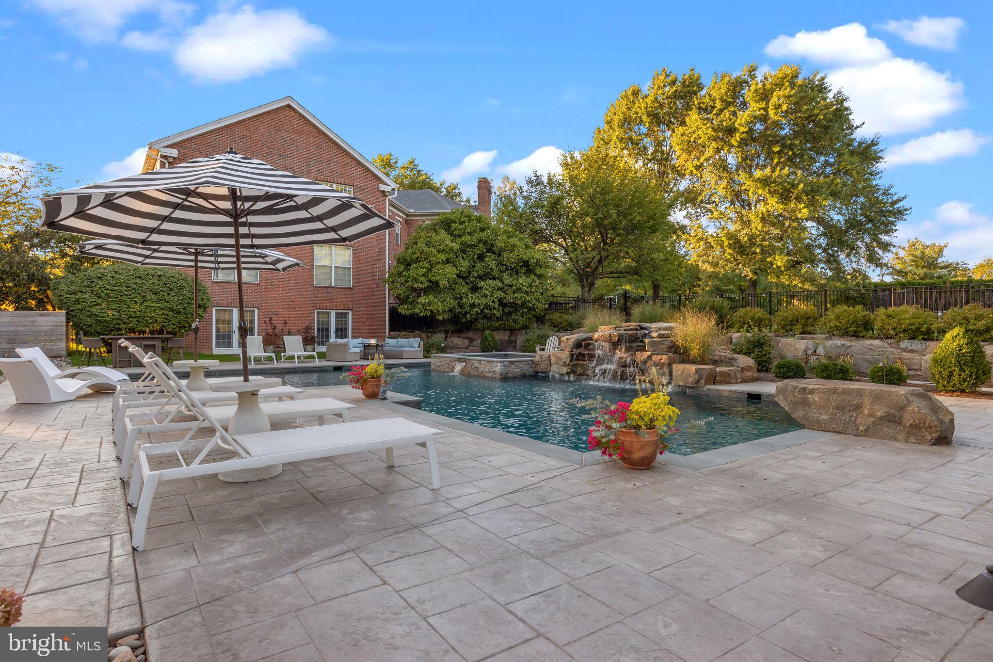 WOODLANDS - Residential