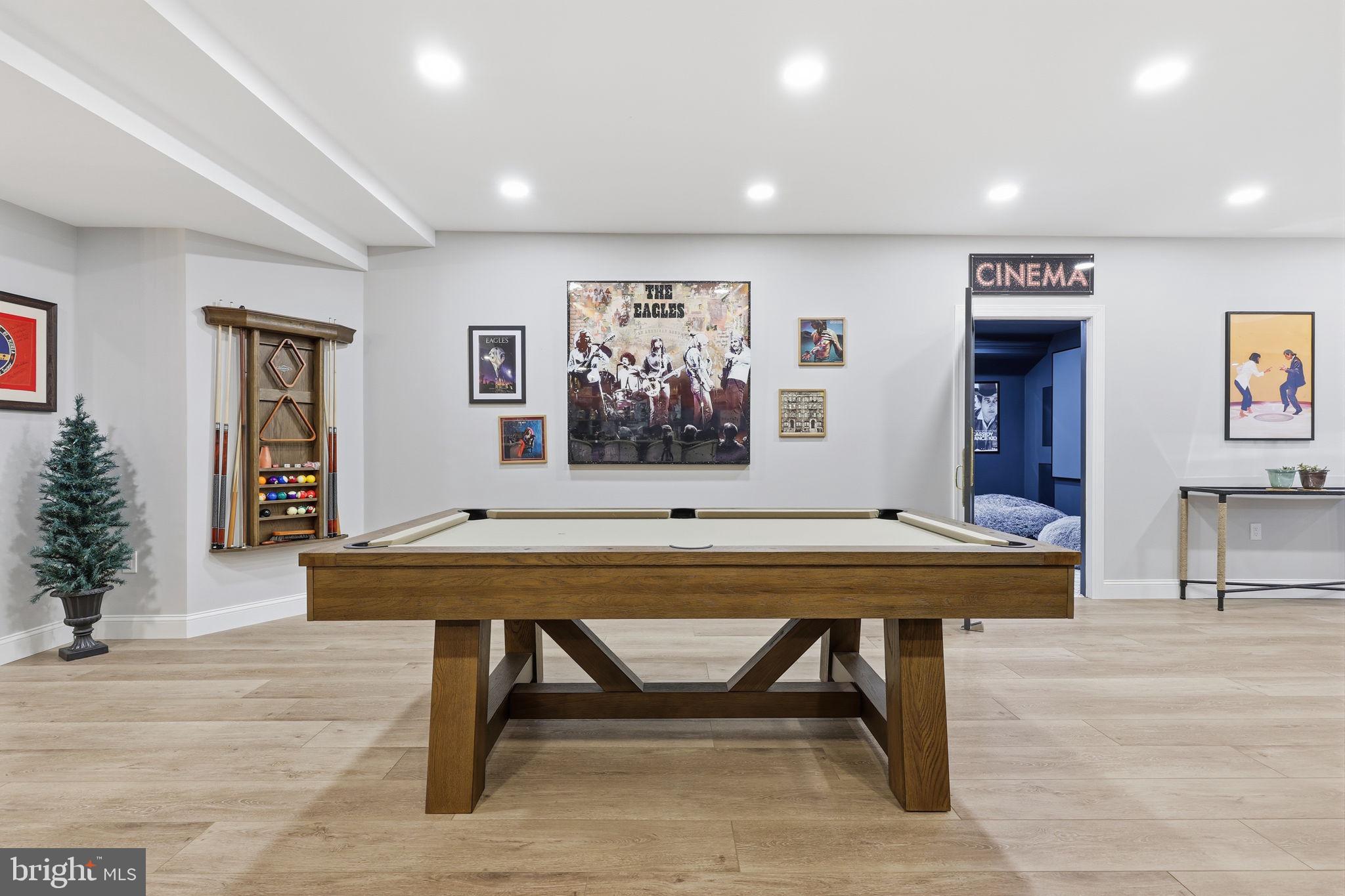 WOODLANDS - Residential