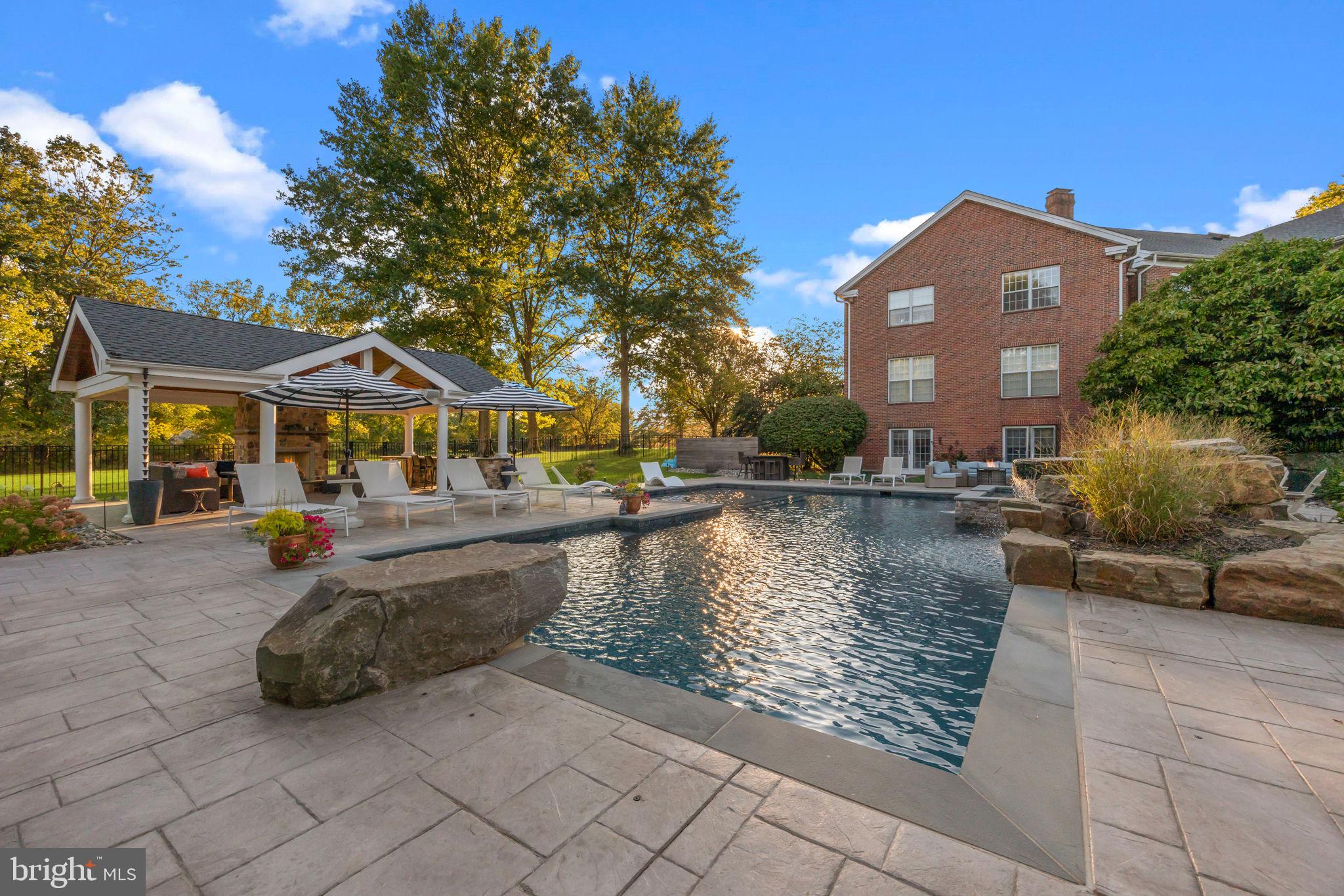 WOODLANDS - Residential