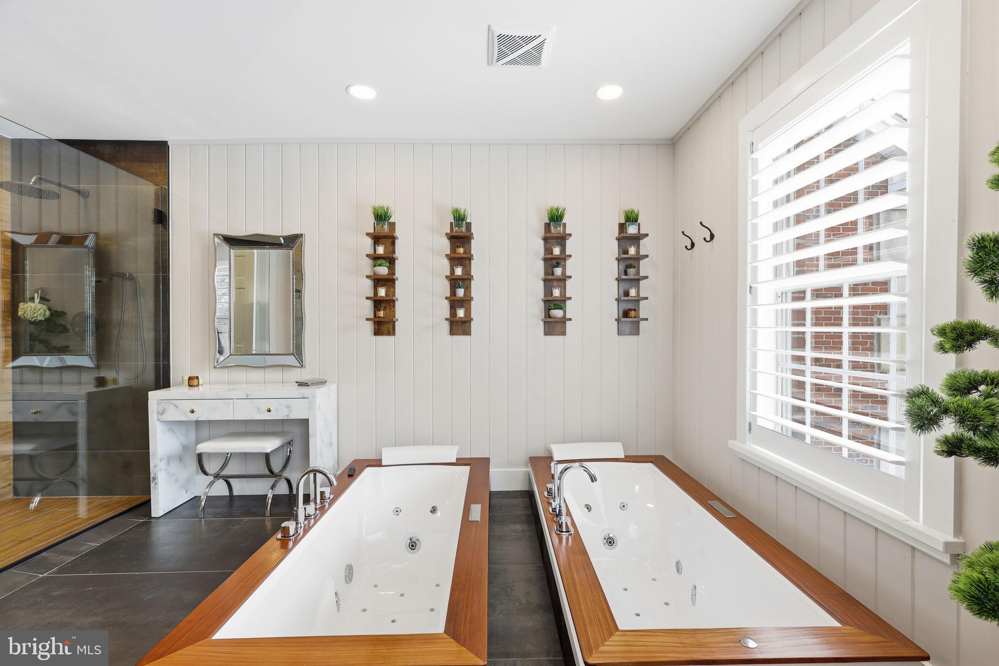 WOODLANDS - Residential