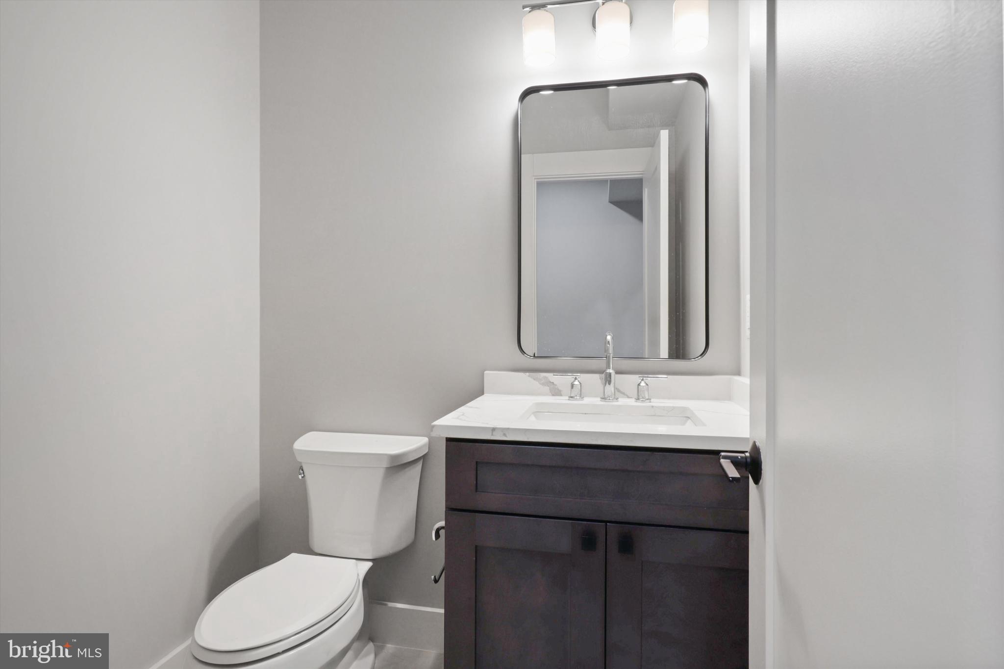 VIENNA WOODS - Residential