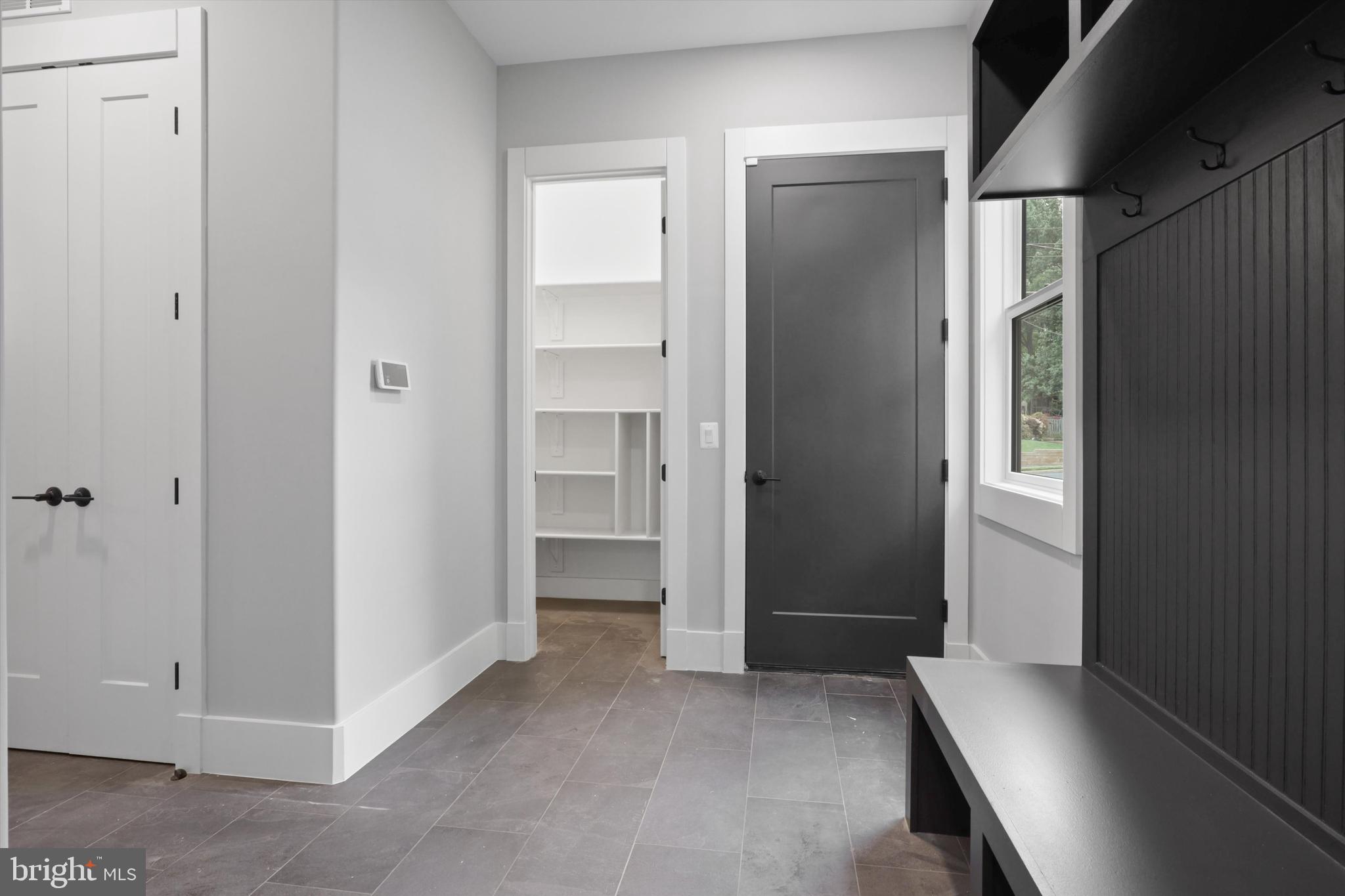 VIENNA WOODS - Residential