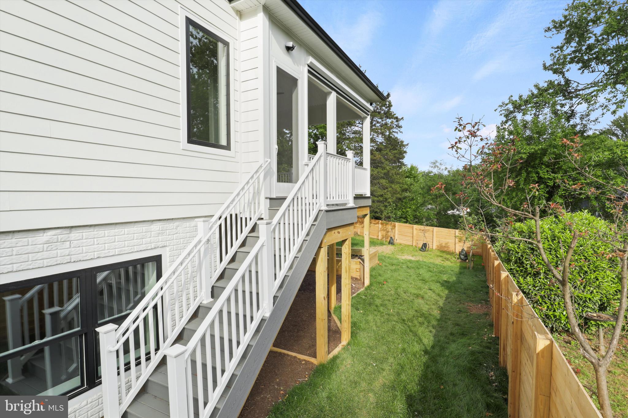 VIENNA WOODS - Residential