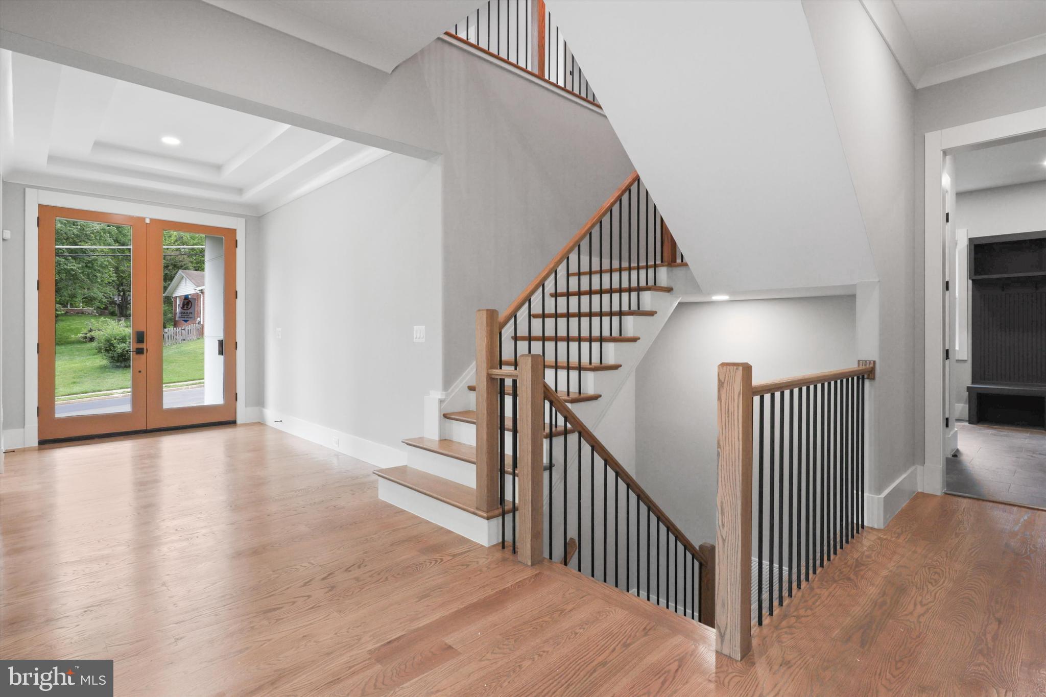 VIENNA WOODS - Residential