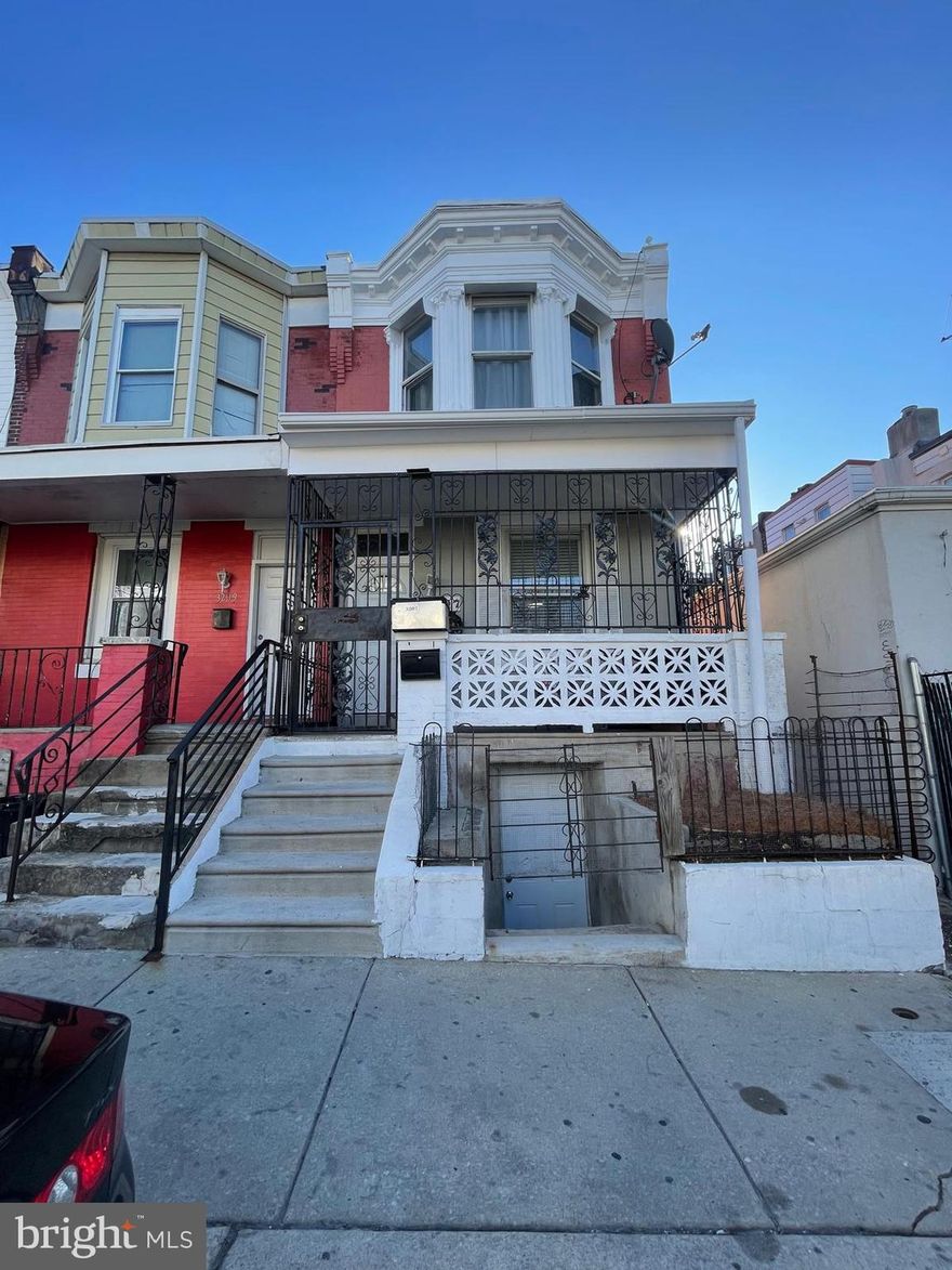 A fantastic opportunity for investors! This beautifully renovated duplex features two spacious 2-bedroom, 1-bathroom units—each offering modern updates, functional layouts, and quality finishes throughout.

Both units have been completely updated with new flooring, contemporary kitchens with stainless steel appliances, sleek bathrooms, fresh paint, and upgraded systems including electrical and plumbing. The property has been meticulously maintained and offers worry-free ownership from day one.

Currently leased to reliable, respectful tenants who pay on time and take excellent care of the property. This is a truly hands-off, income-producing asset ready to generate immediate returns.