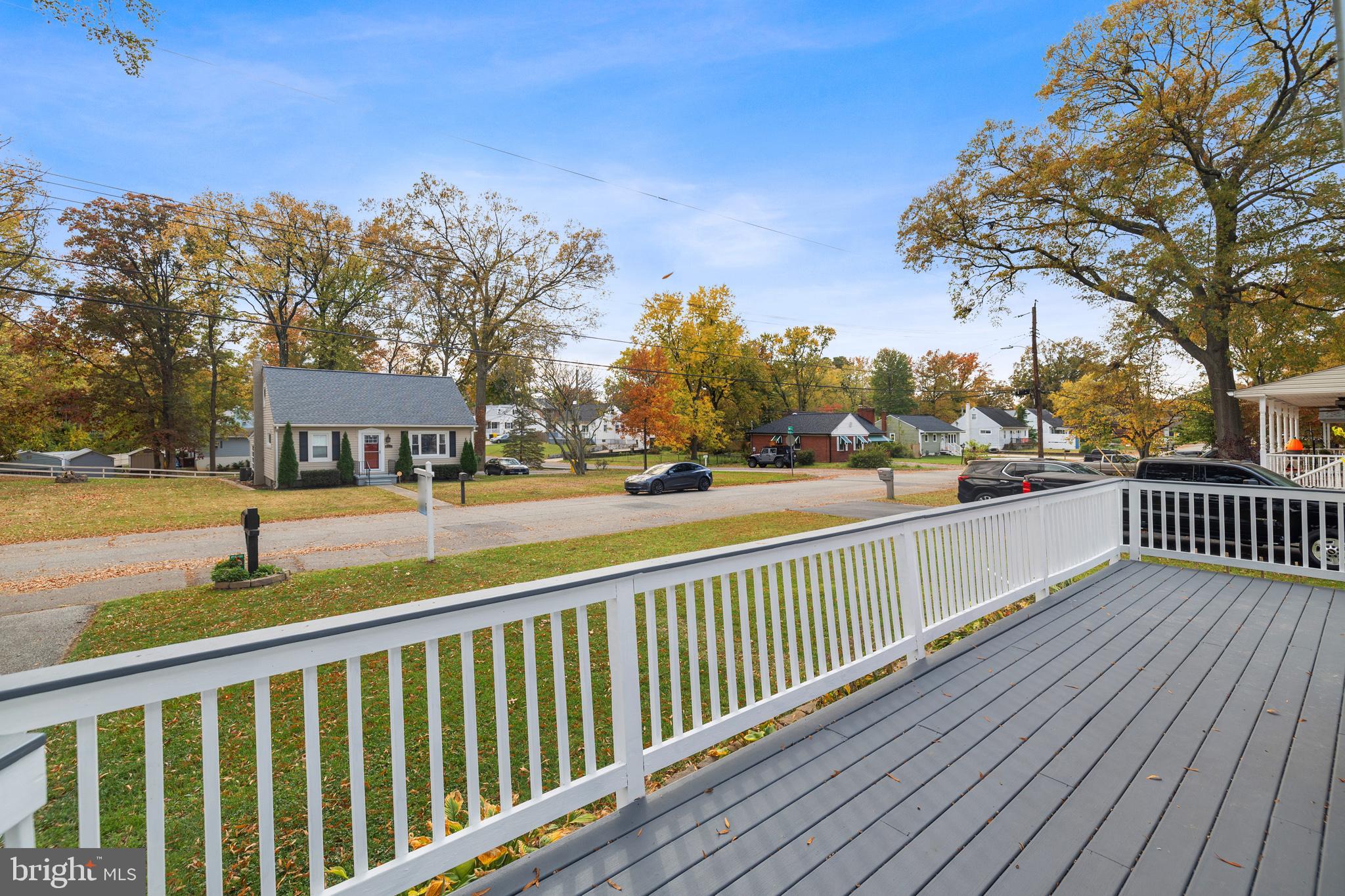 OAKRIDGE - Residential