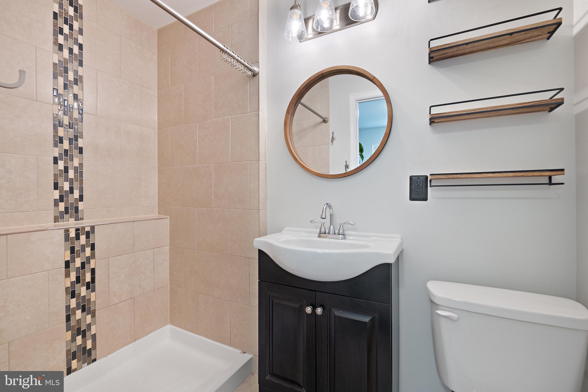 OAKRIDGE - Residential