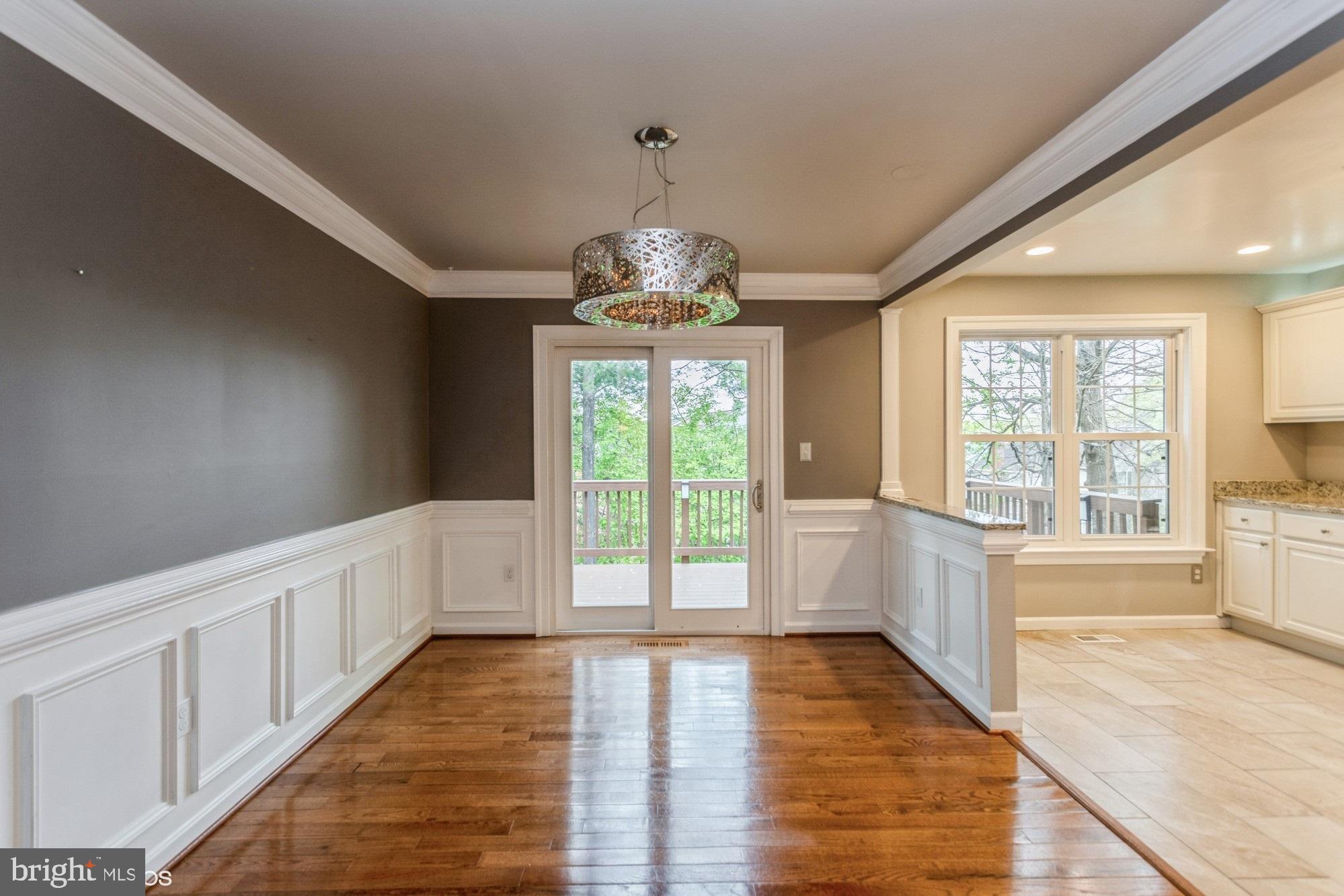 HUNTER VILLAGE - Residential