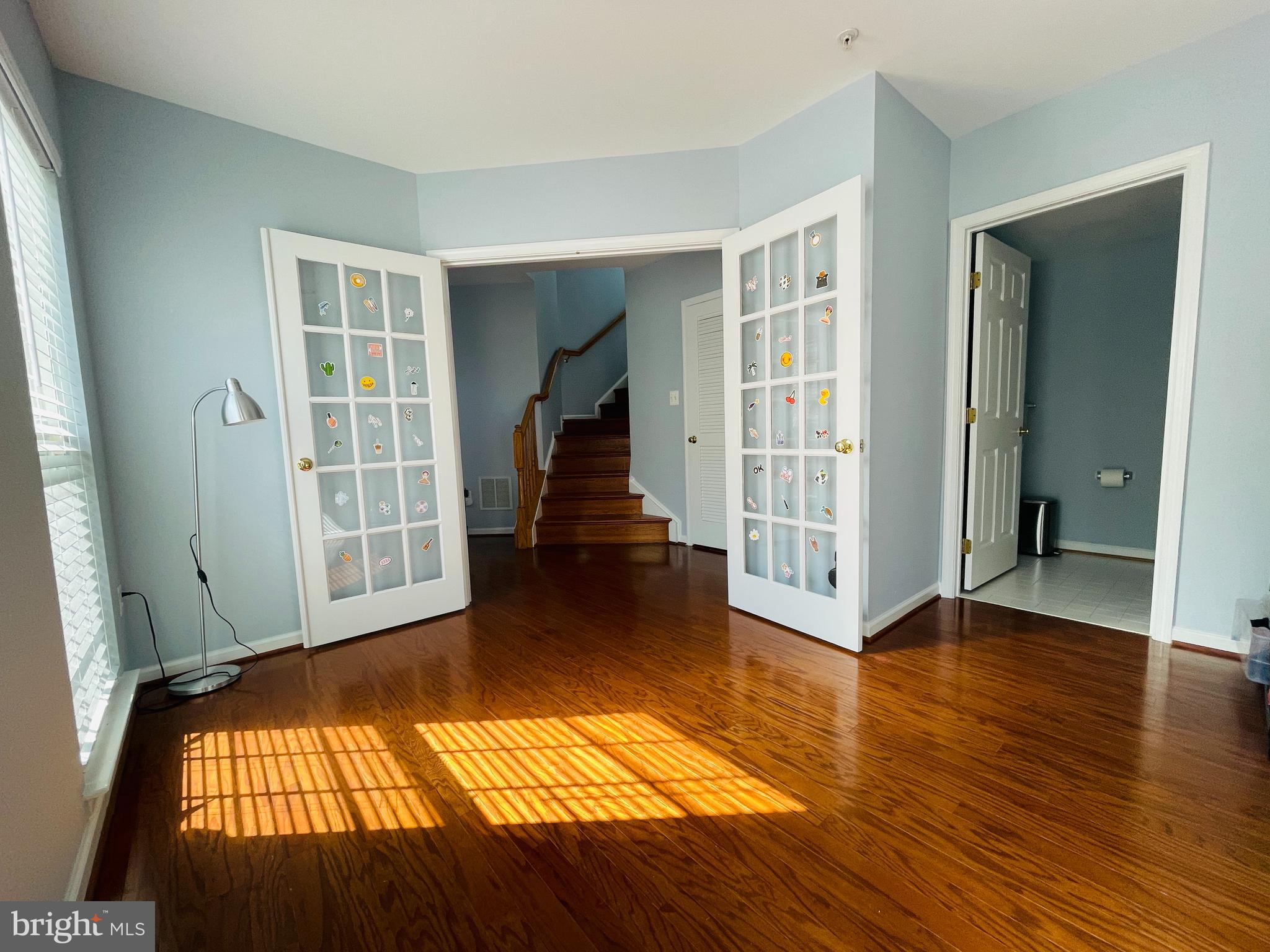 LAKELANDS - Residential