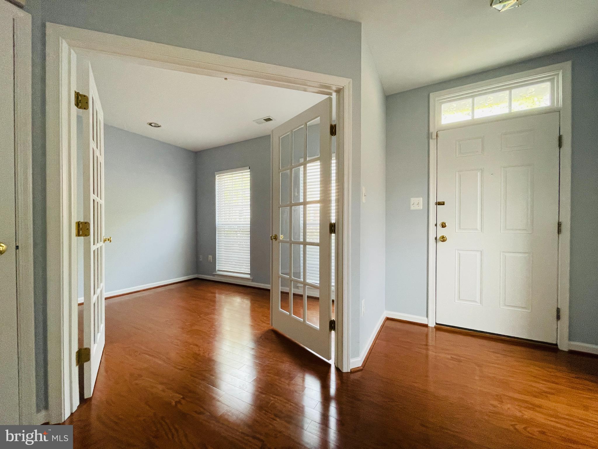 LAKELANDS - Residential