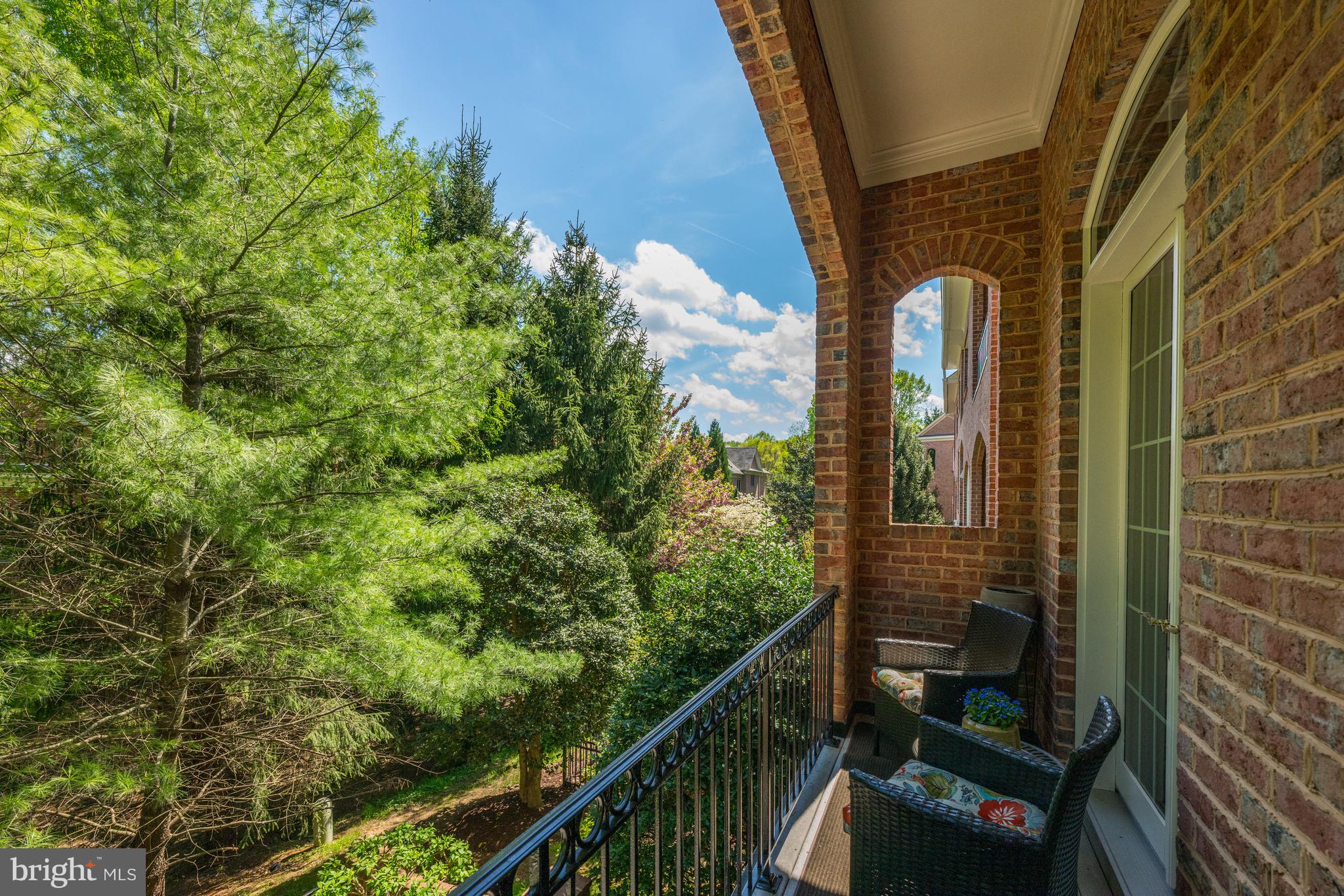 AVENEL - Residential