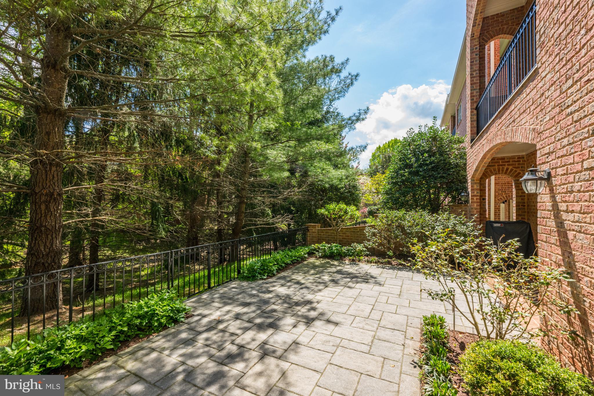 AVENEL - Residential