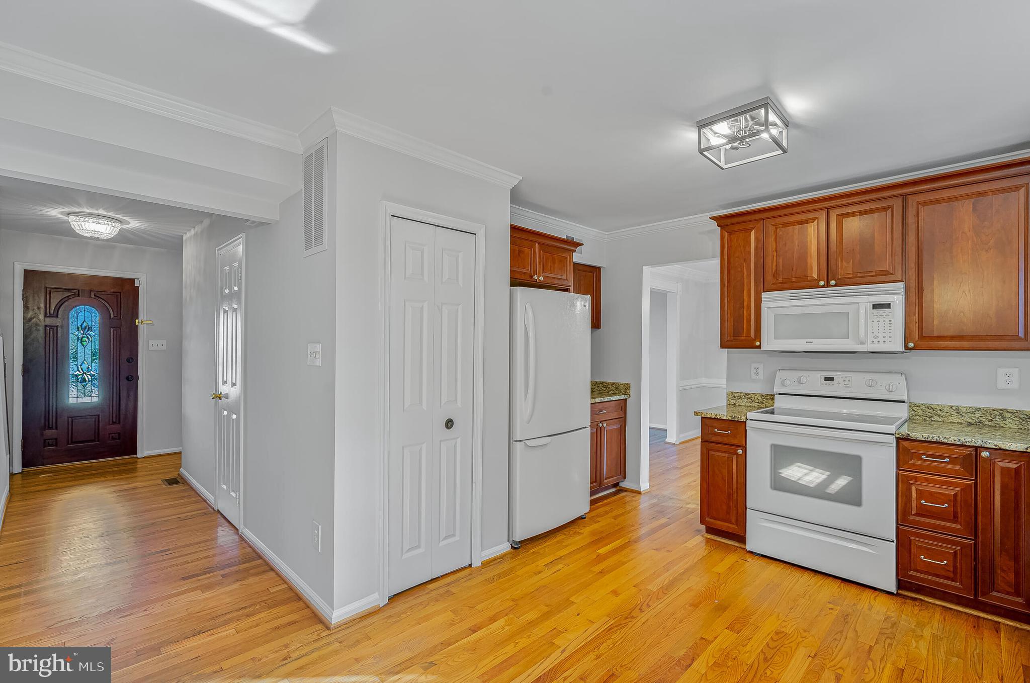 WESTWOOD ESTATES - Residential Lease