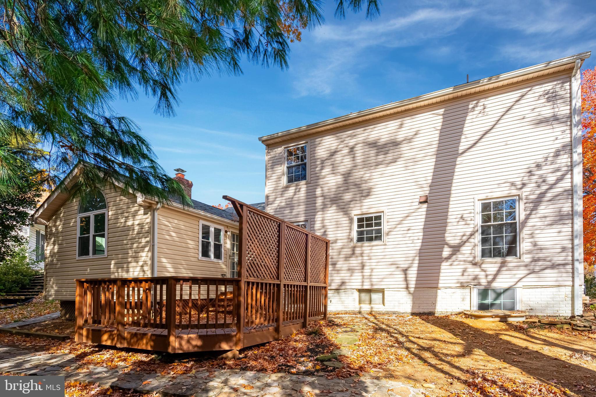 WESTWOOD ESTATES - Residential Lease