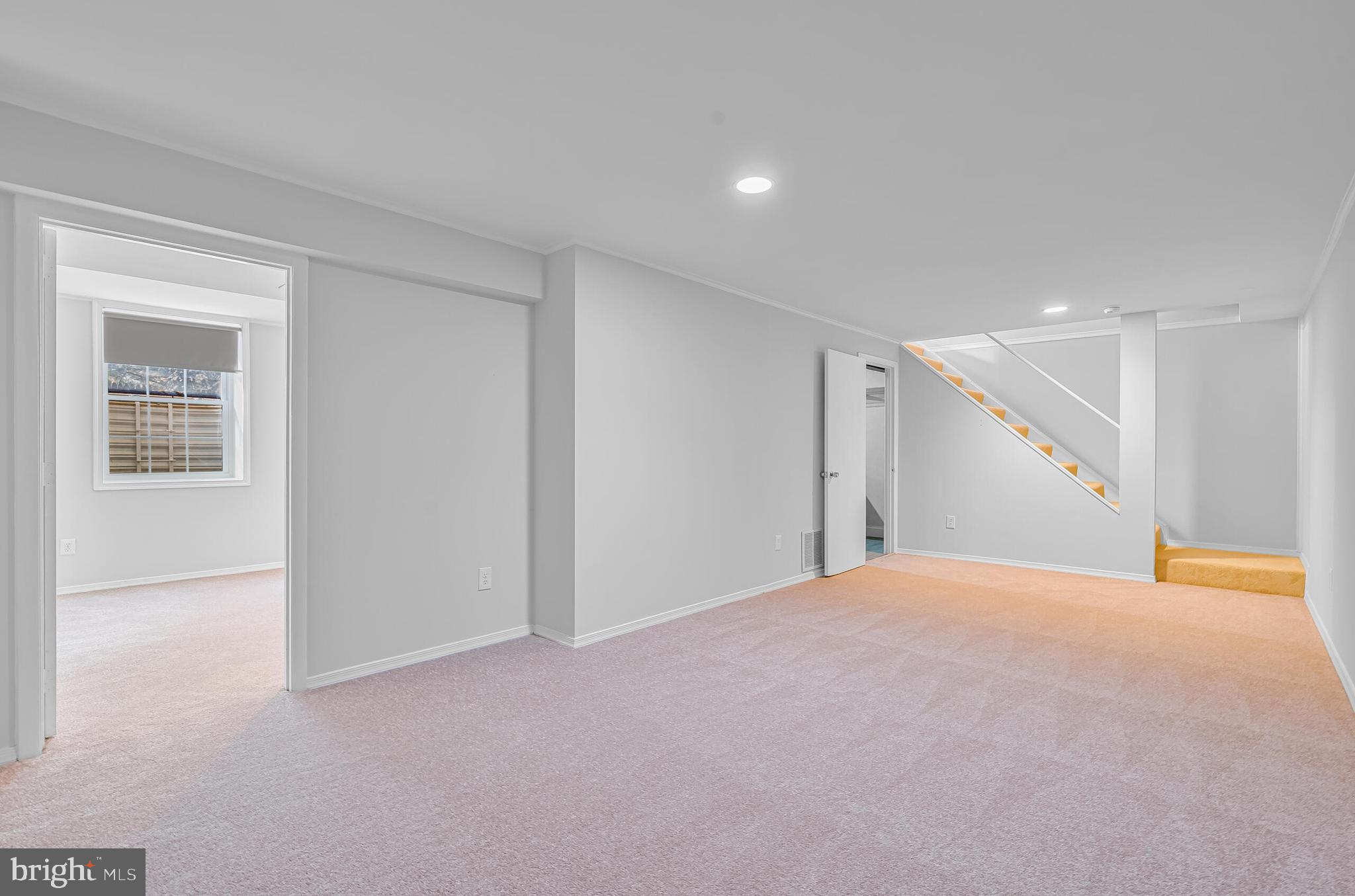 WESTWOOD ESTATES - Residential Lease