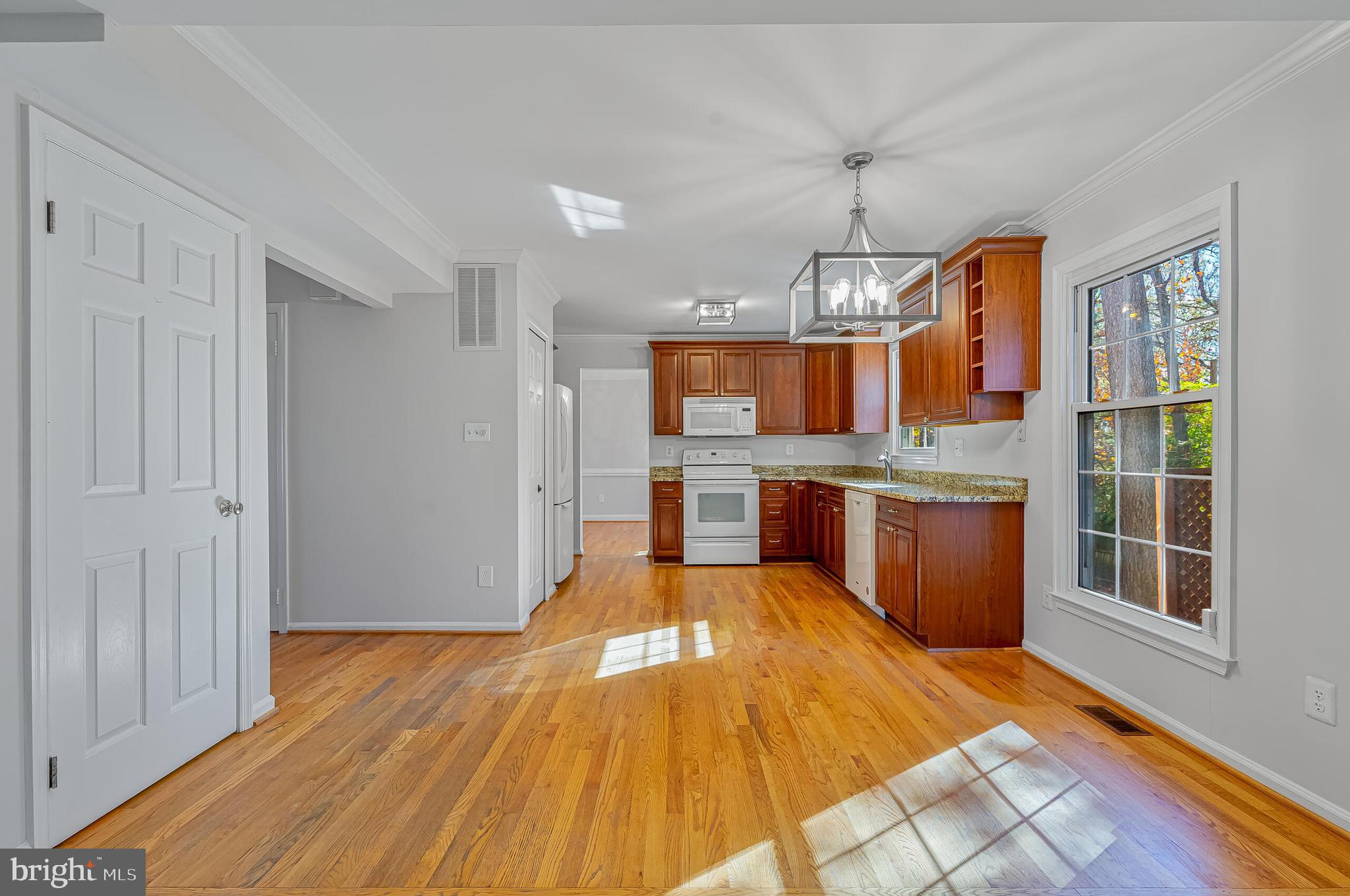 WESTWOOD ESTATES - Residential Lease