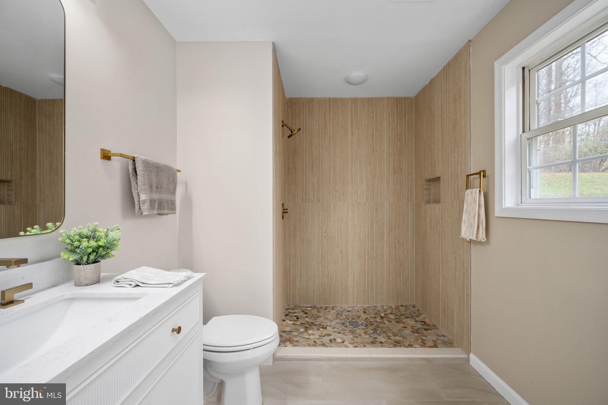 SKYLAND ESTATES - Residential