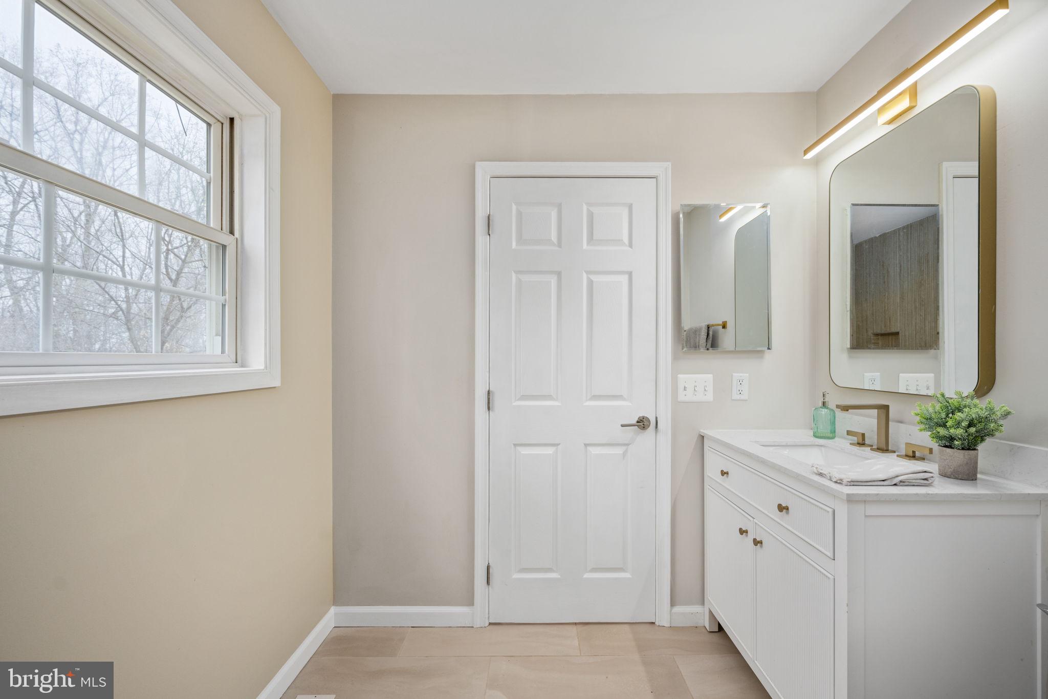 SKYLAND ESTATES - Residential