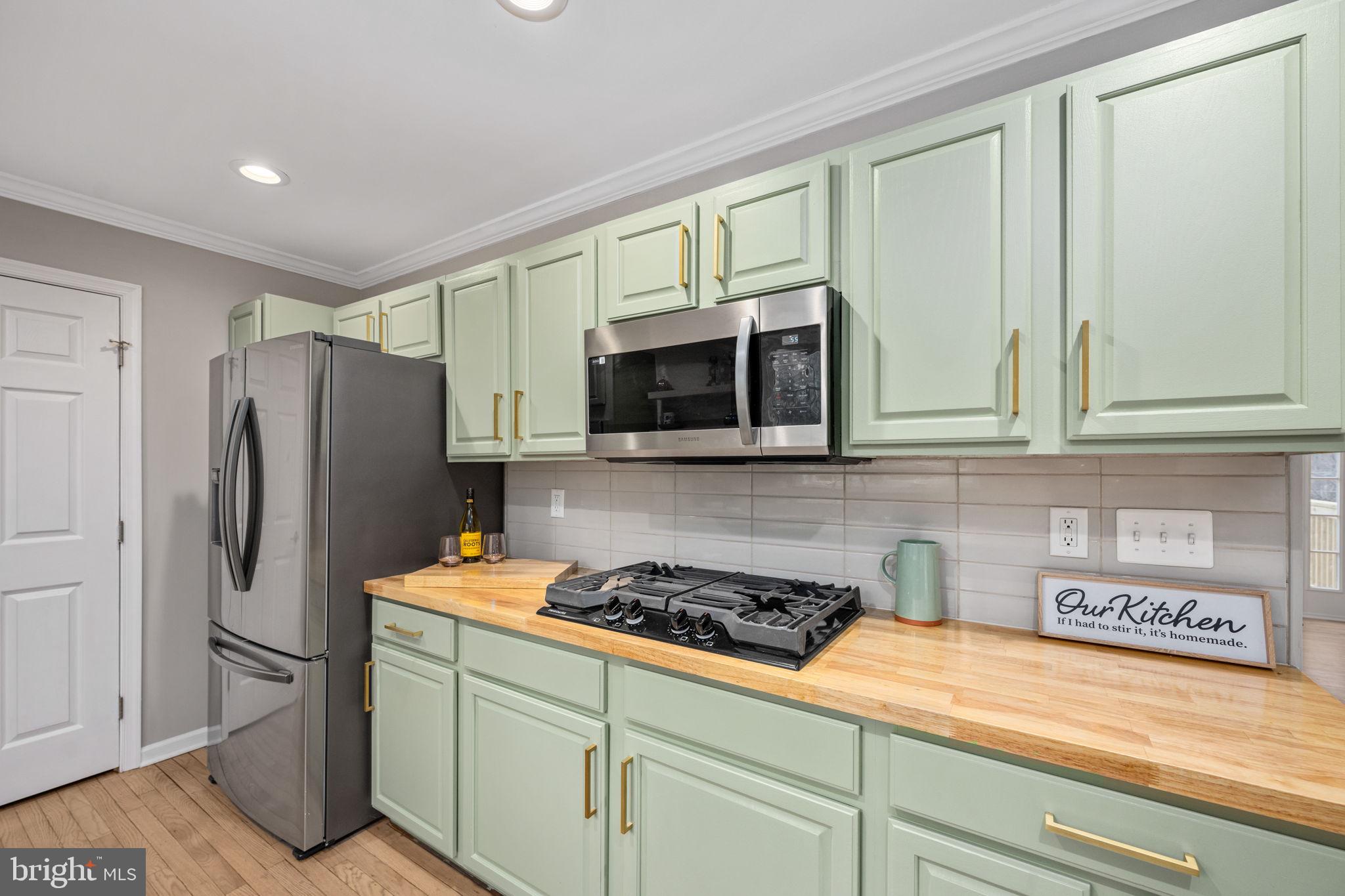 SKYLAND ESTATES - Residential