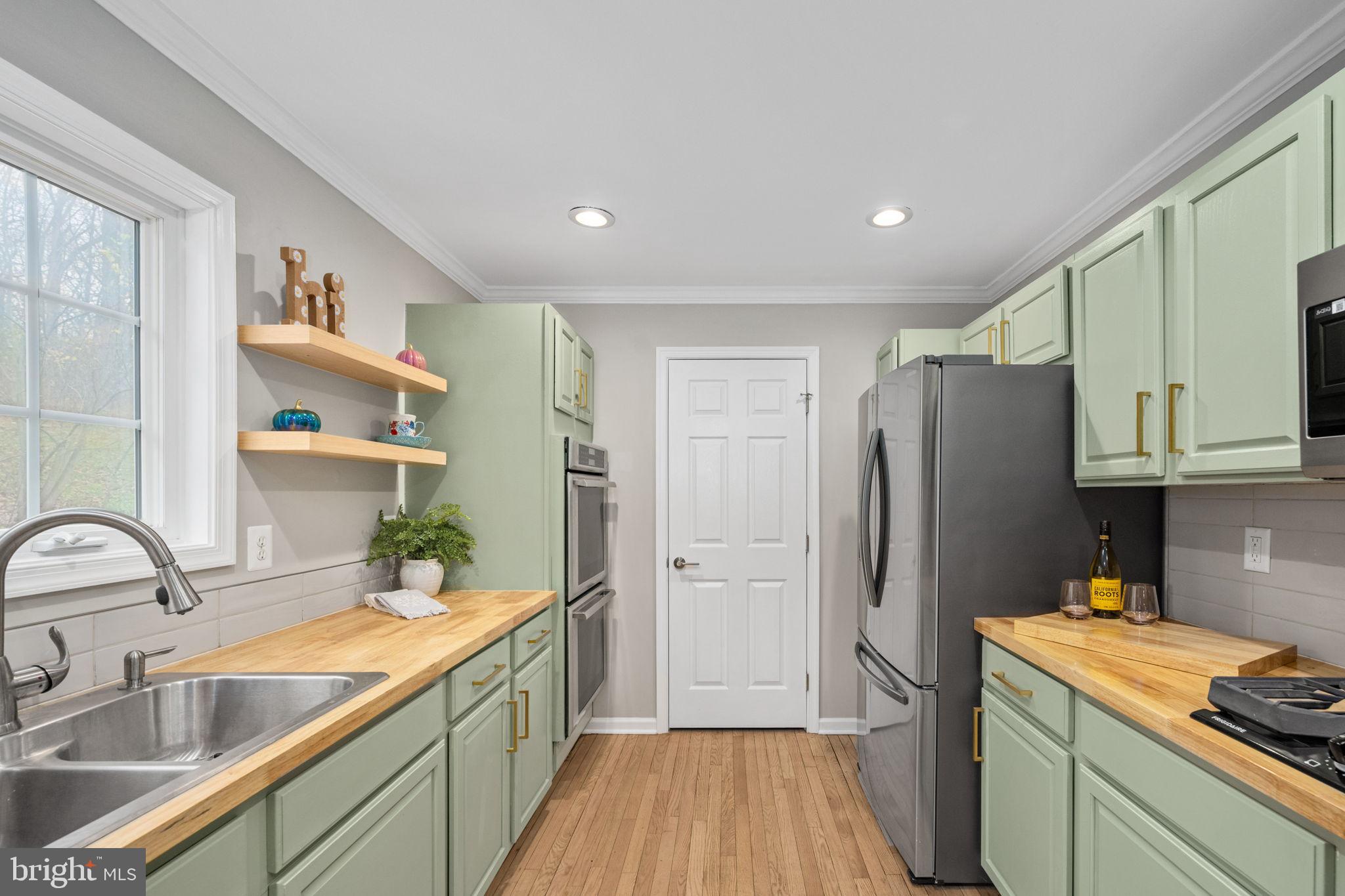 SKYLAND ESTATES - Residential