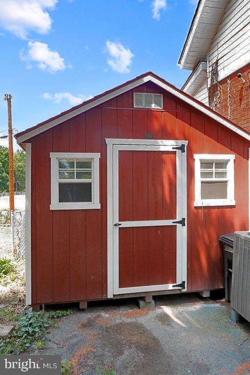 HAGERSTOWN - Residential