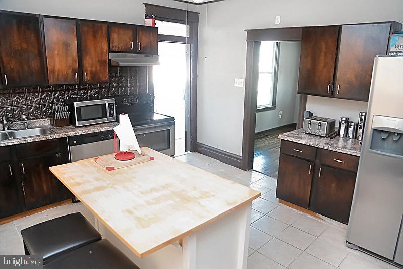 HAGERSTOWN - Residential