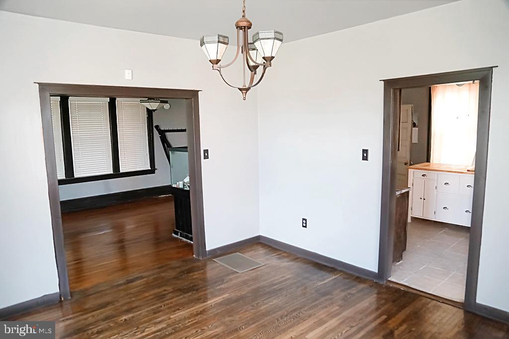 HAGERSTOWN - Residential