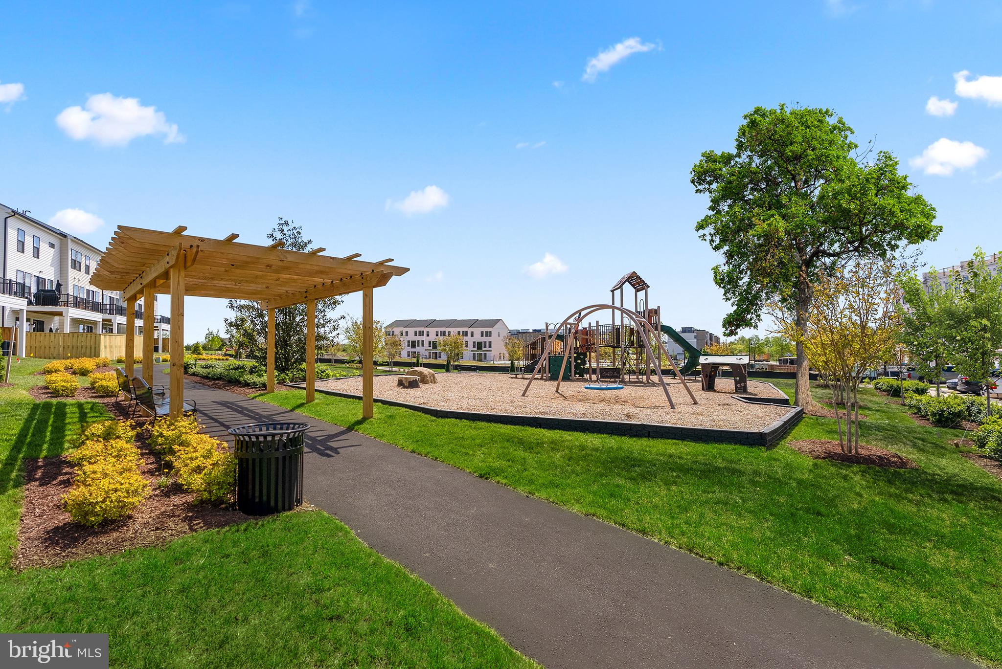 DEMOTT & SILVER - Residential