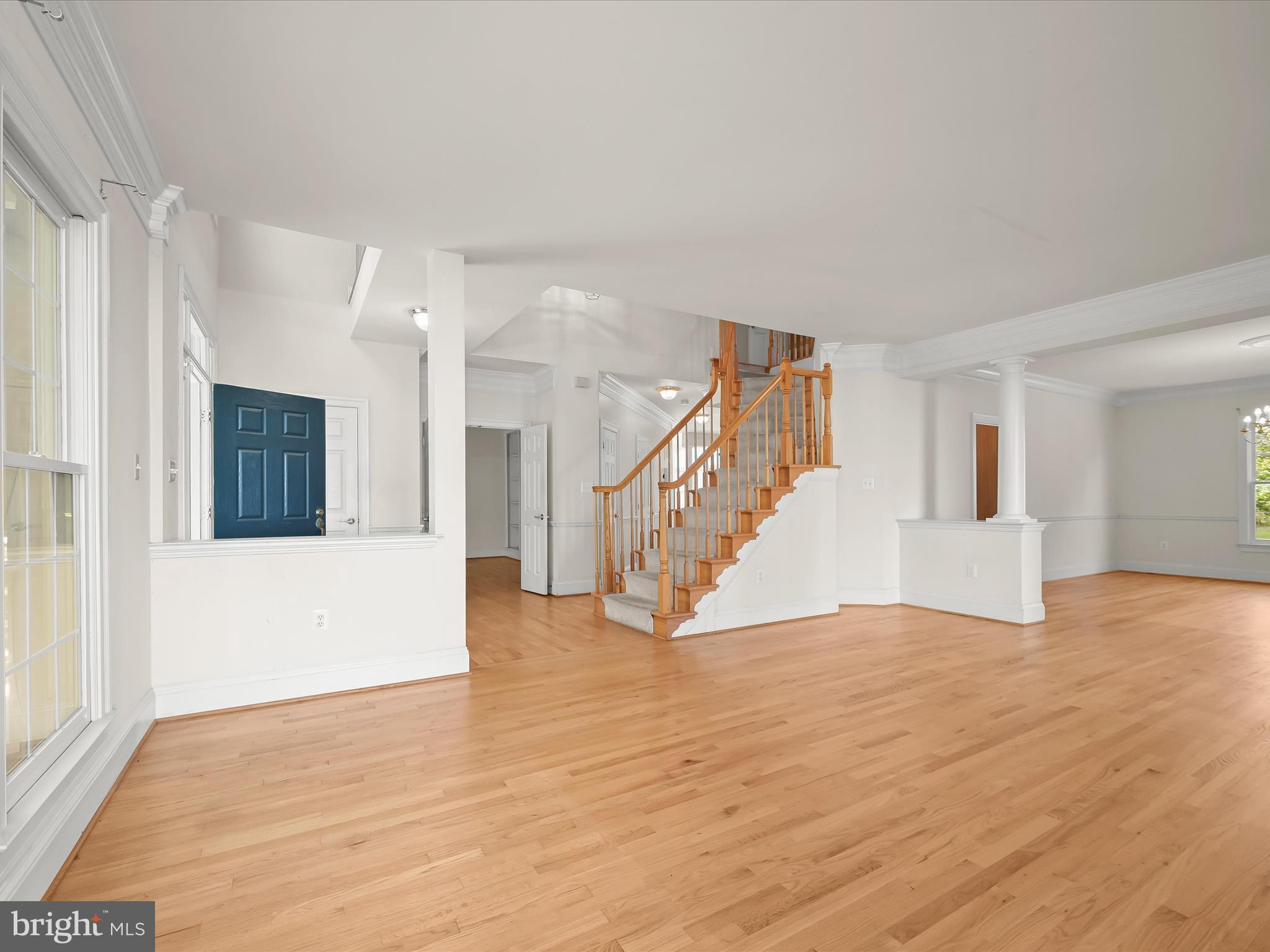 KINGS CROSSING - Residential