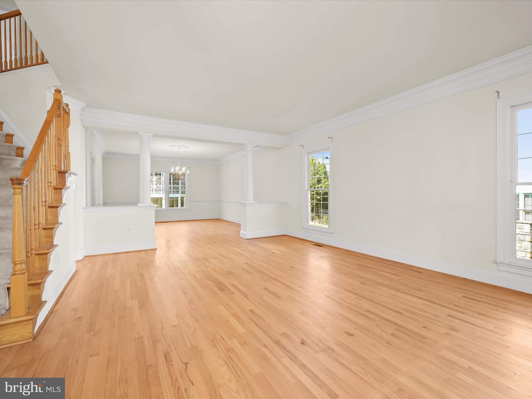 KINGS CROSSING - Residential