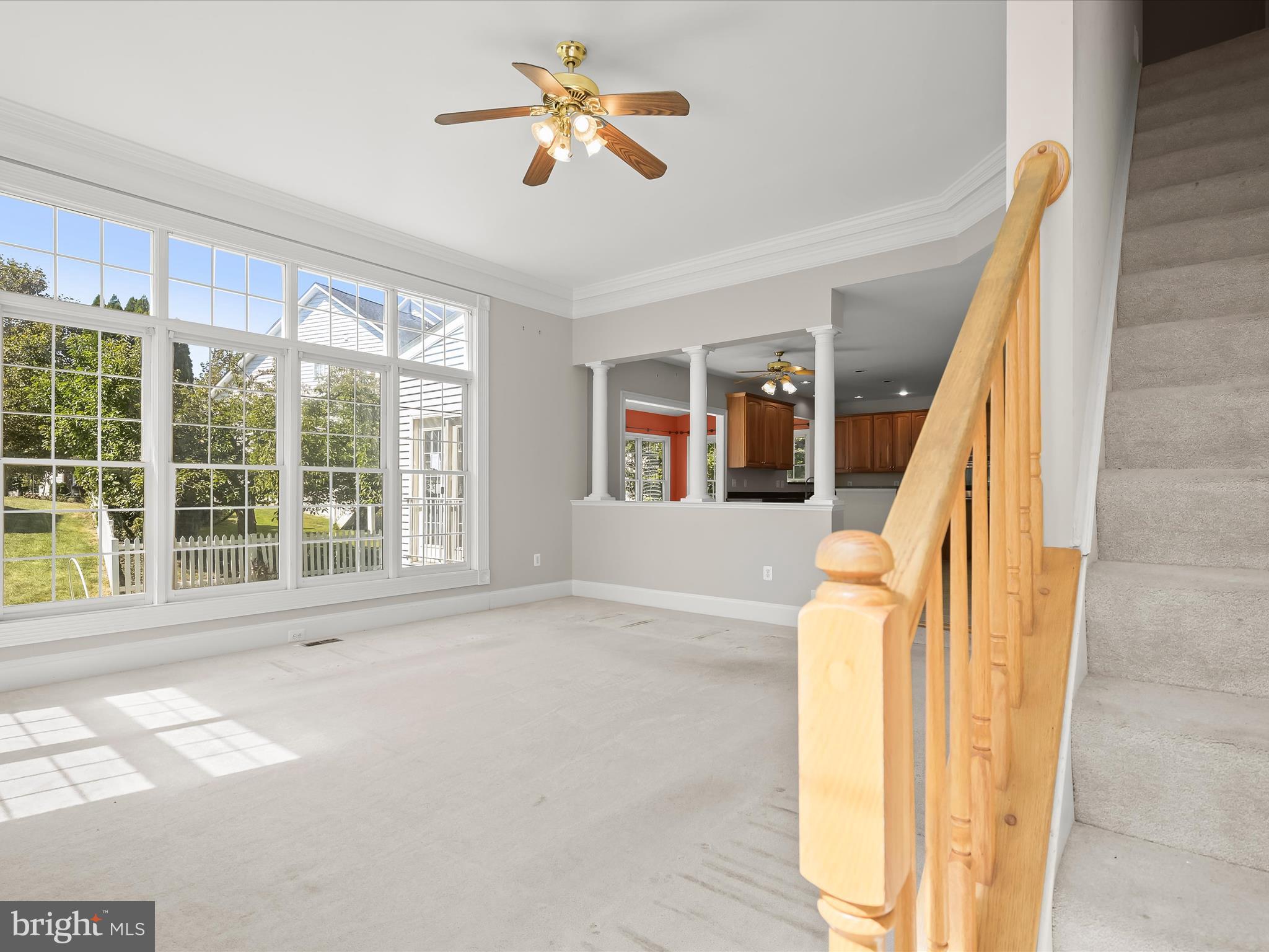 KINGS CROSSING - Residential