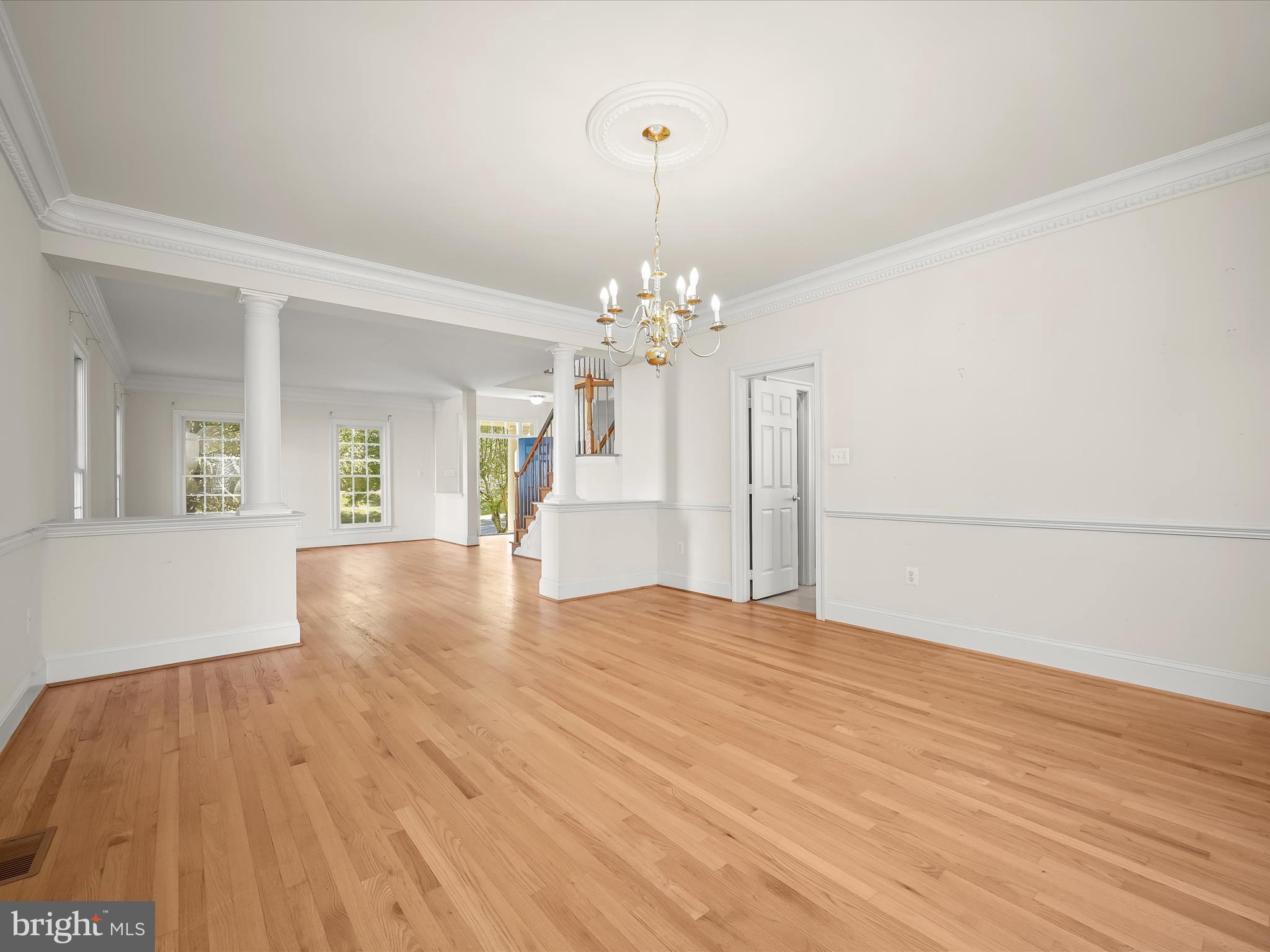 KINGS CROSSING - Residential