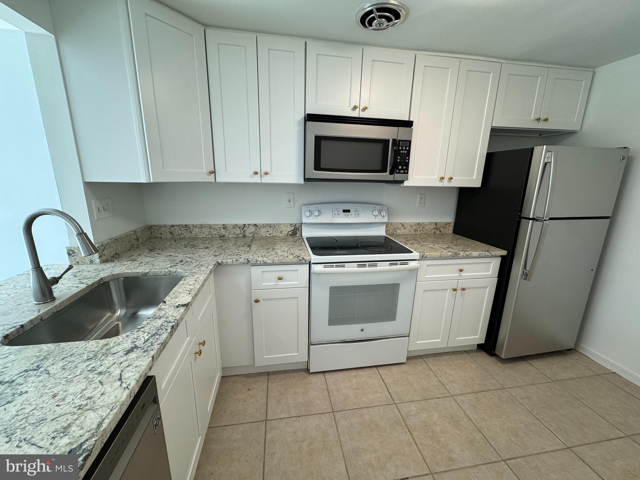 MCRORY - Residential Lease