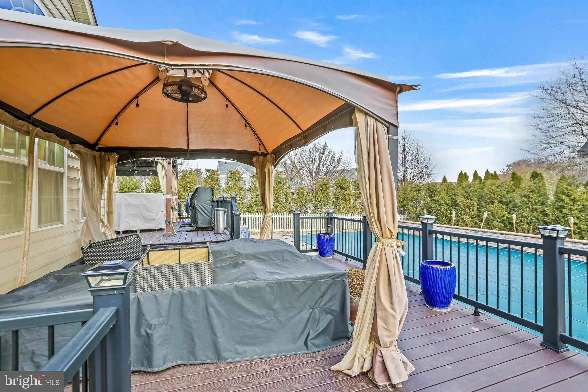 WESTFIELDS - Residential