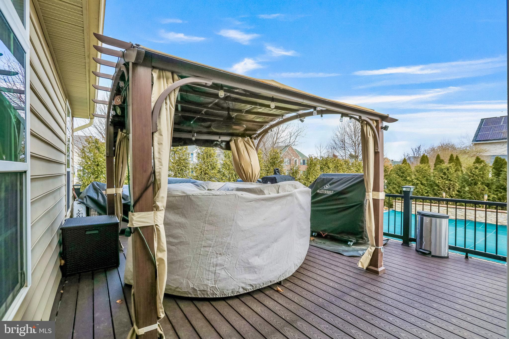 WESTFIELDS - Residential