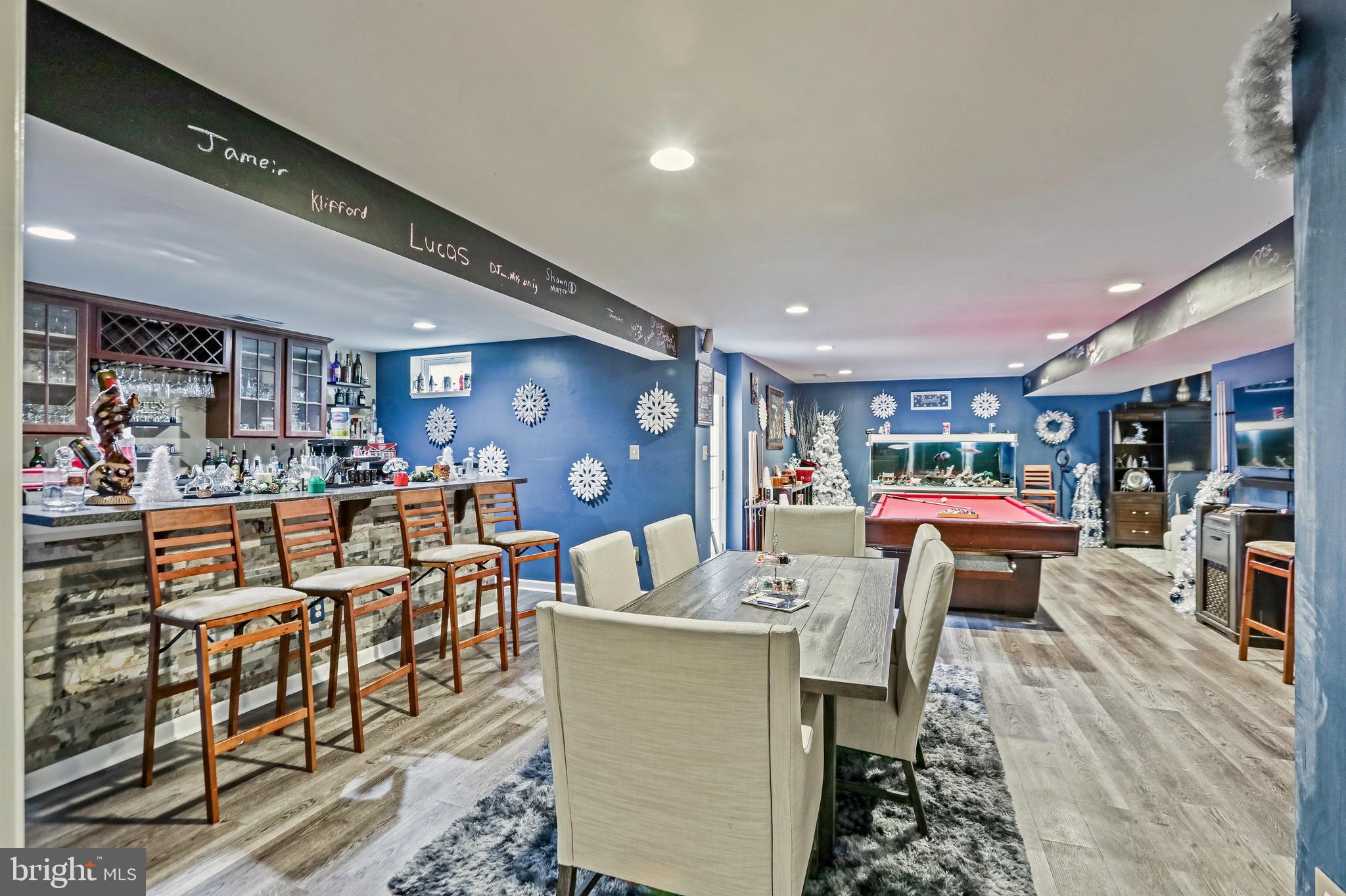 WESTFIELDS - Residential