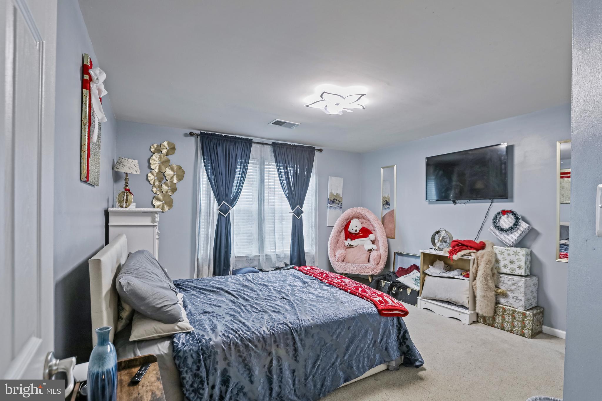 WESTFIELDS - Residential