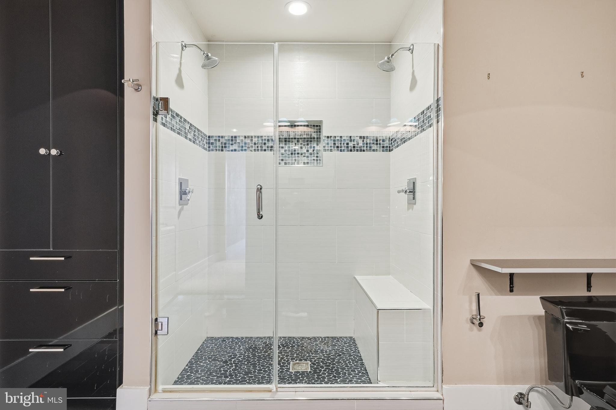 ROSSLYN - Residential